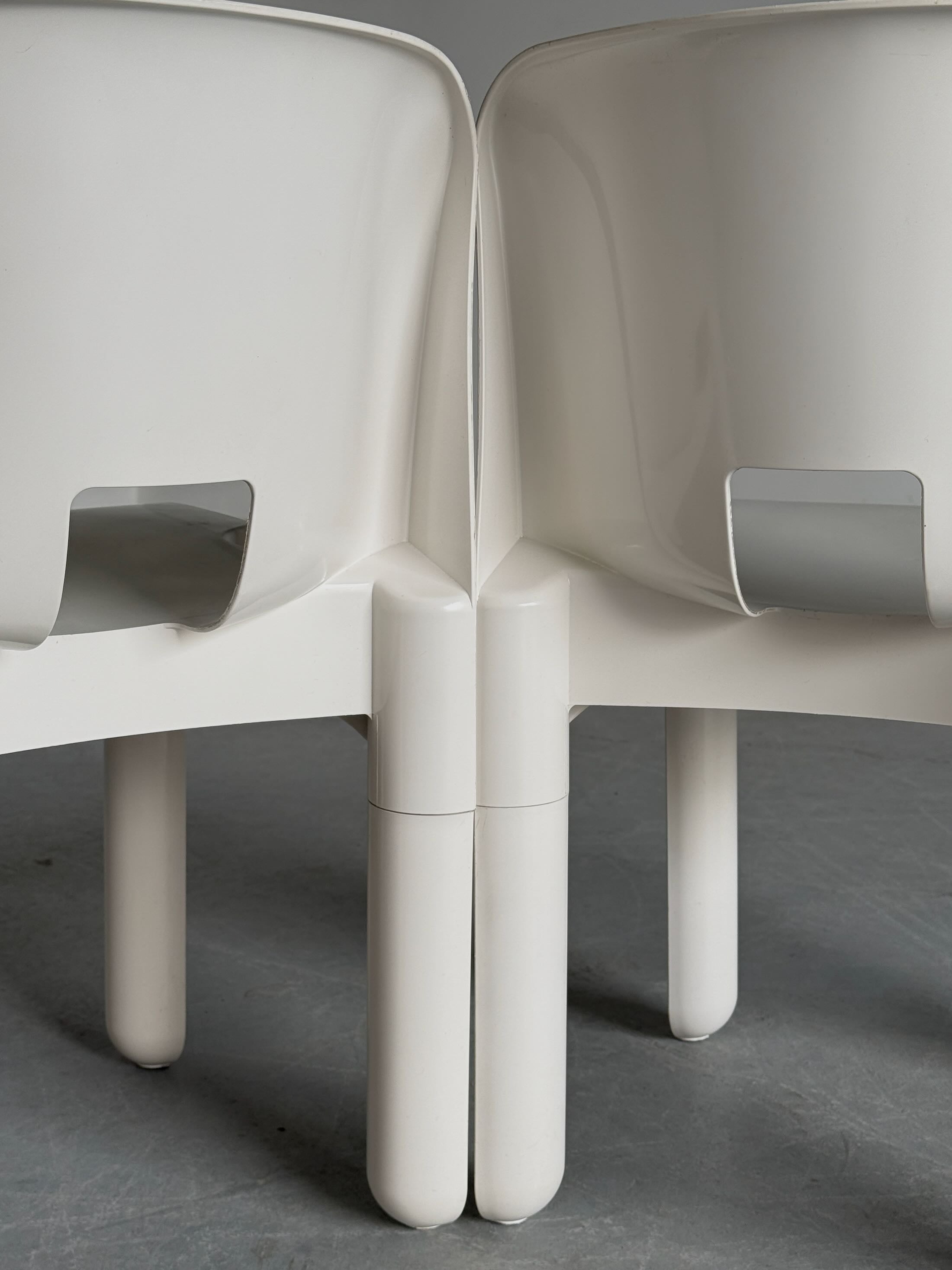 Joe Colombo ‘Universale’ Chairs for Kartell