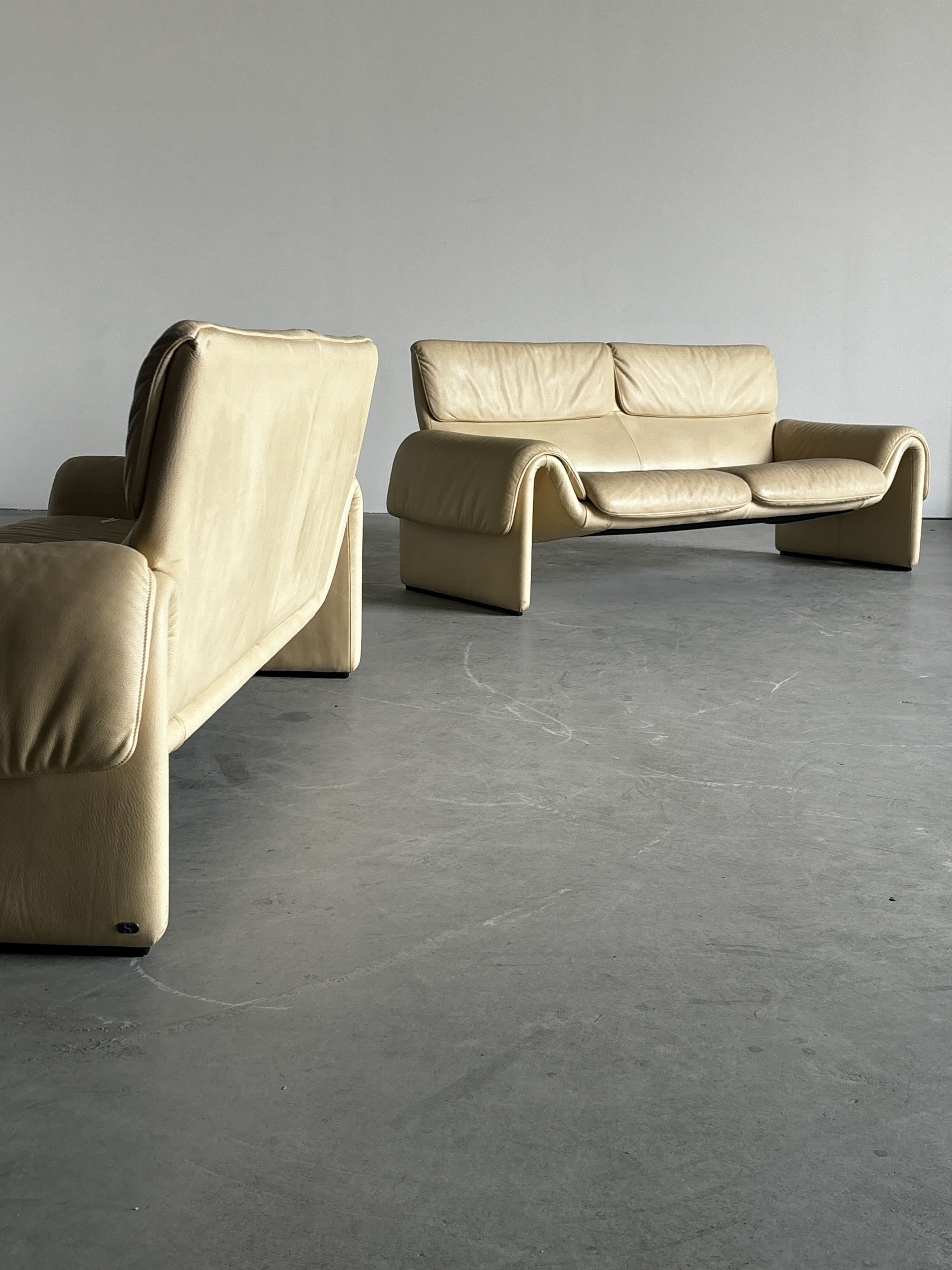 De Sede 'DS 2011' Modernist Two-Seater Sofa