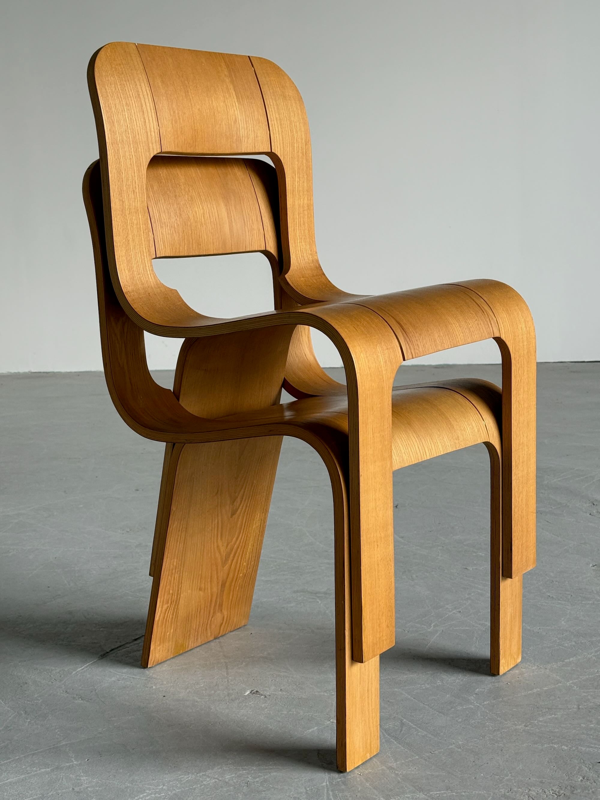 ‘Esse’ Chairs Gigi Sabadin for Stilwood