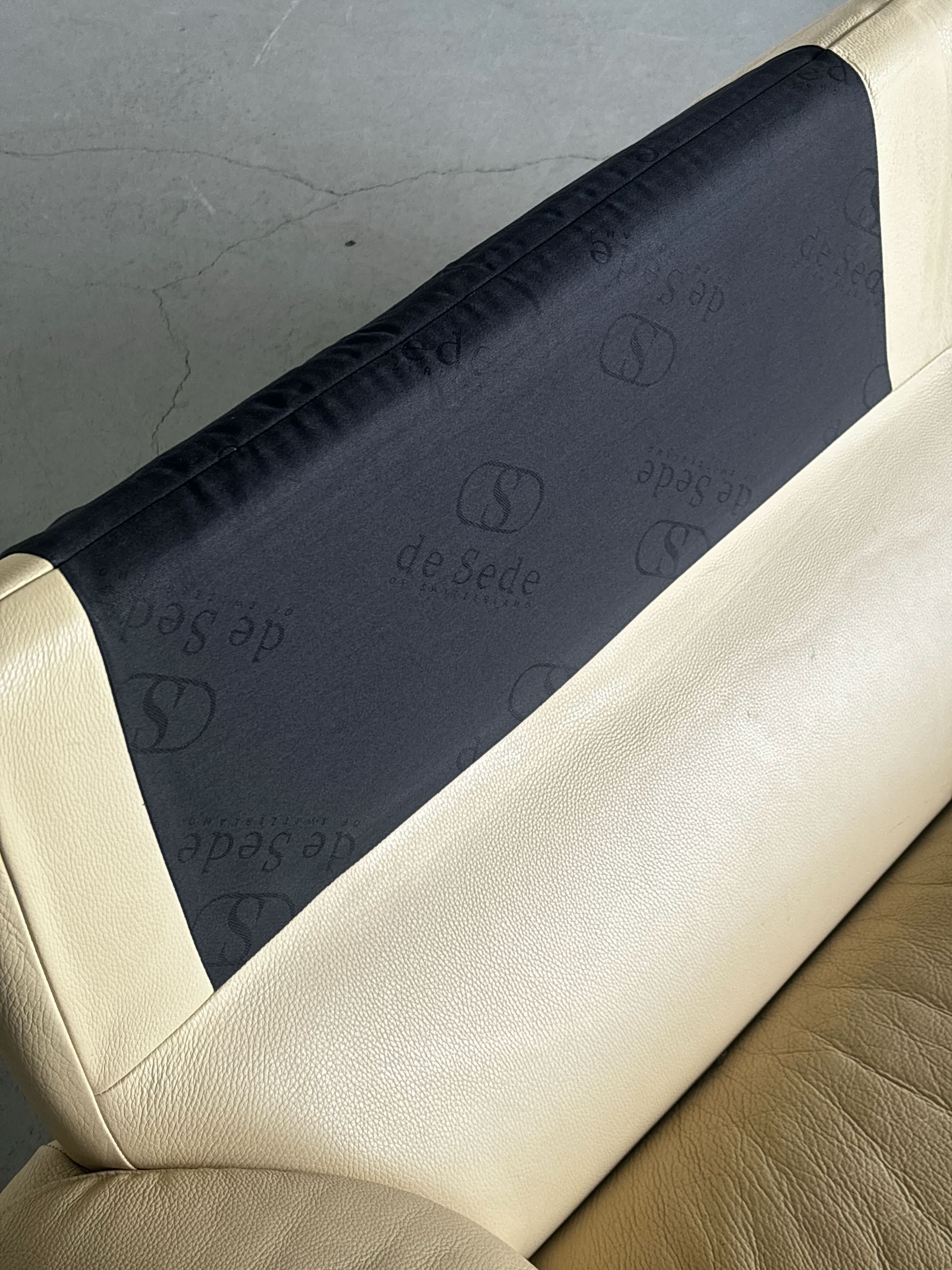 De Sede 'DS 2011' Modernist Two-Seater Sofa