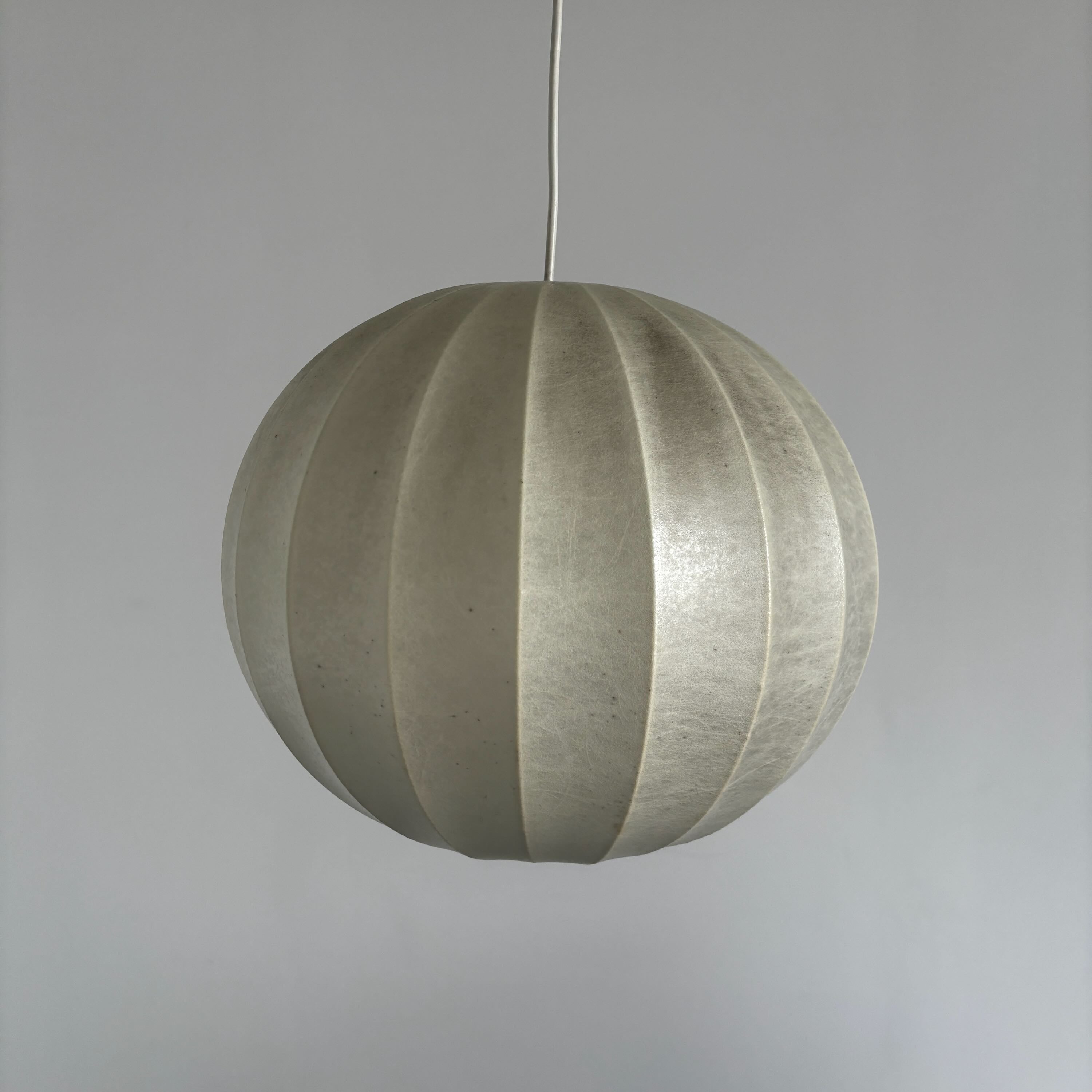 Cocoon Pendant Lamp