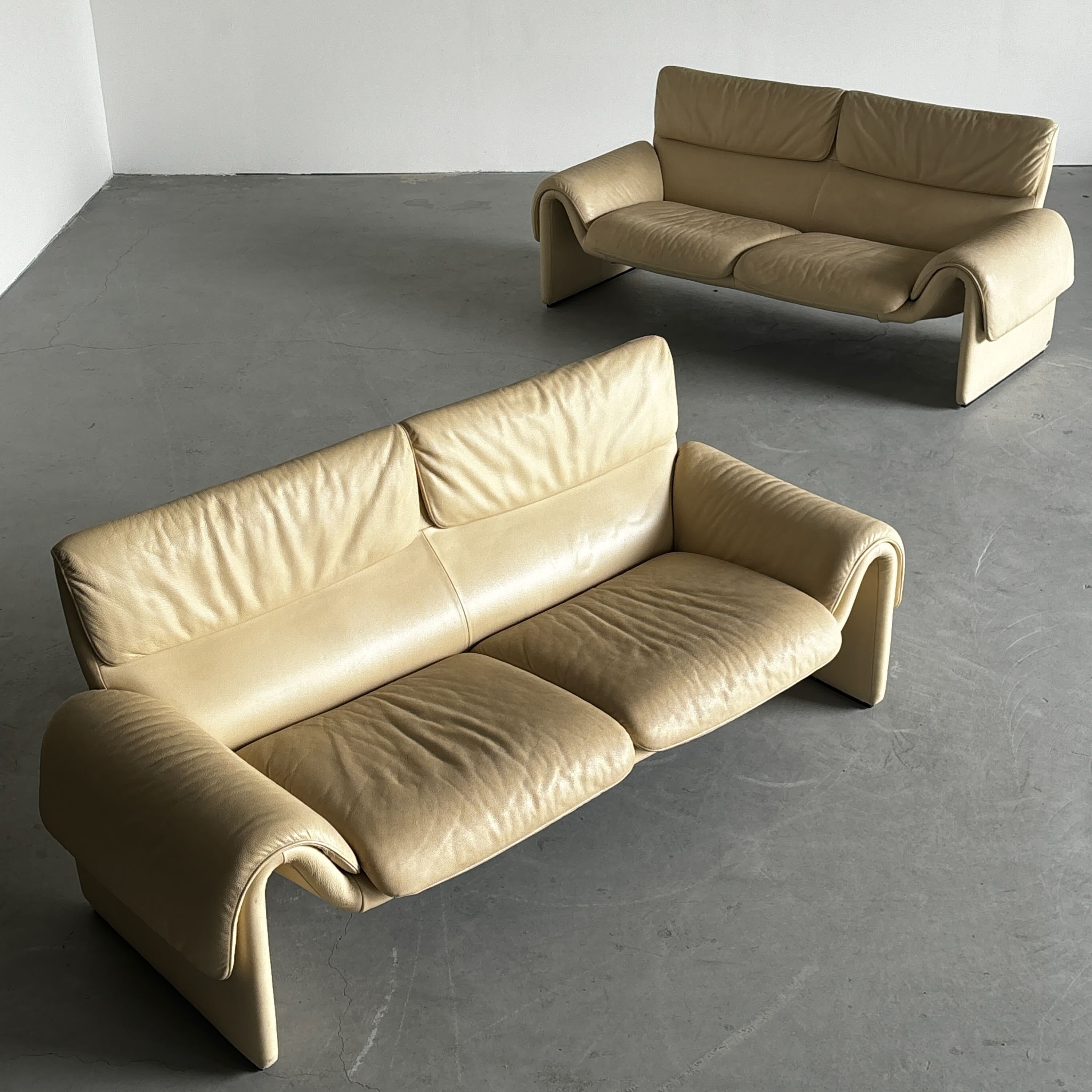 De Sede 'DS 2011' Modernist Two-Seater Sofa