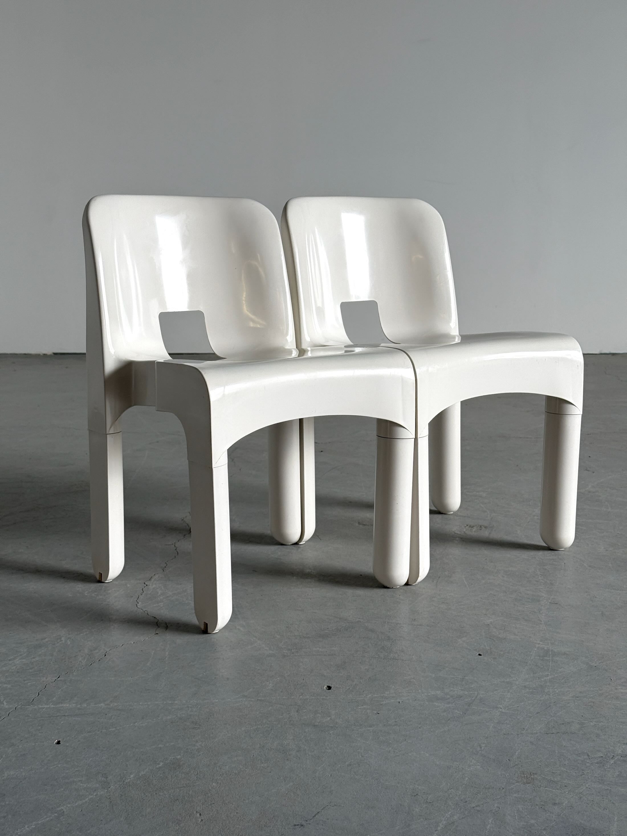 Joe Colombo ‘Universale’ Chairs for Kartell