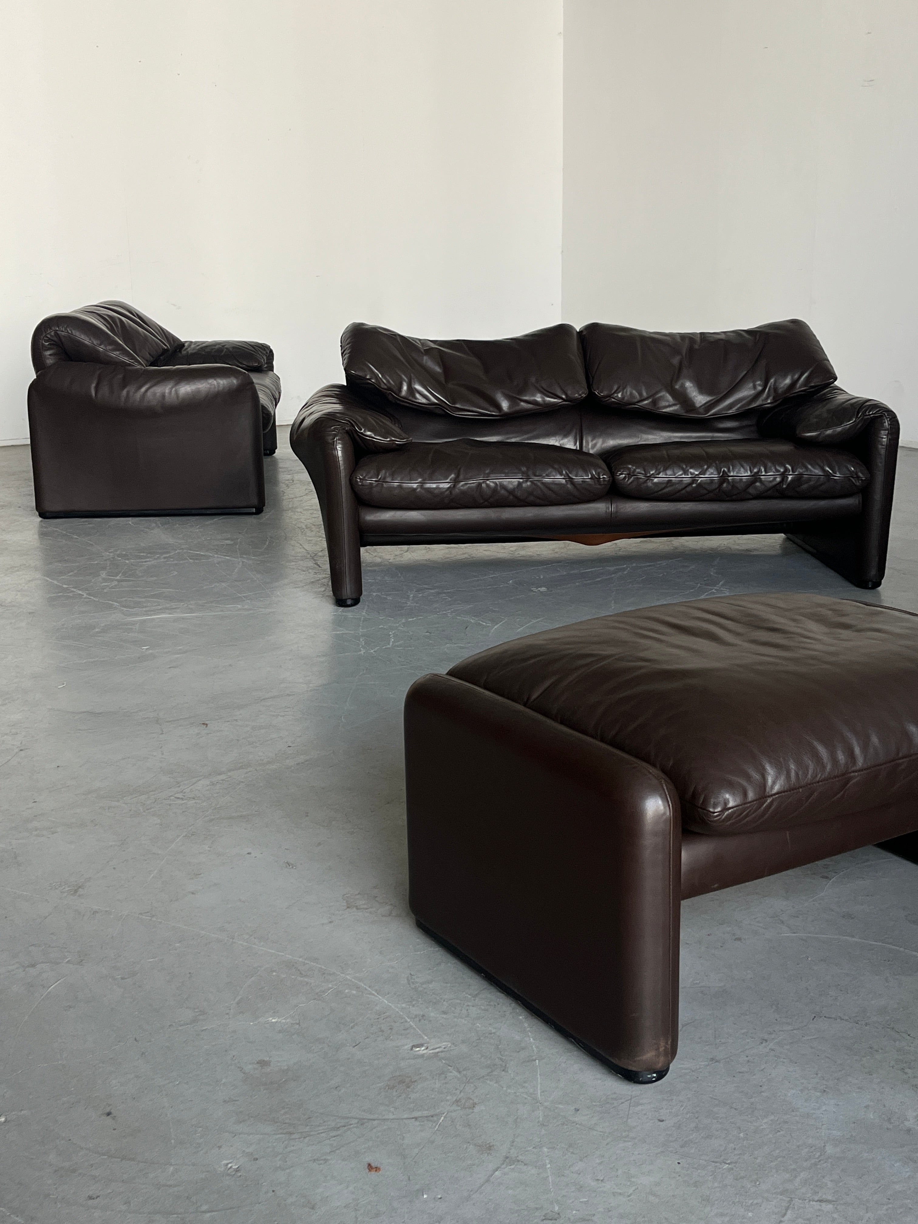 Maralunga' Ensemble Seating Set by Vico Magistretti for Cassina