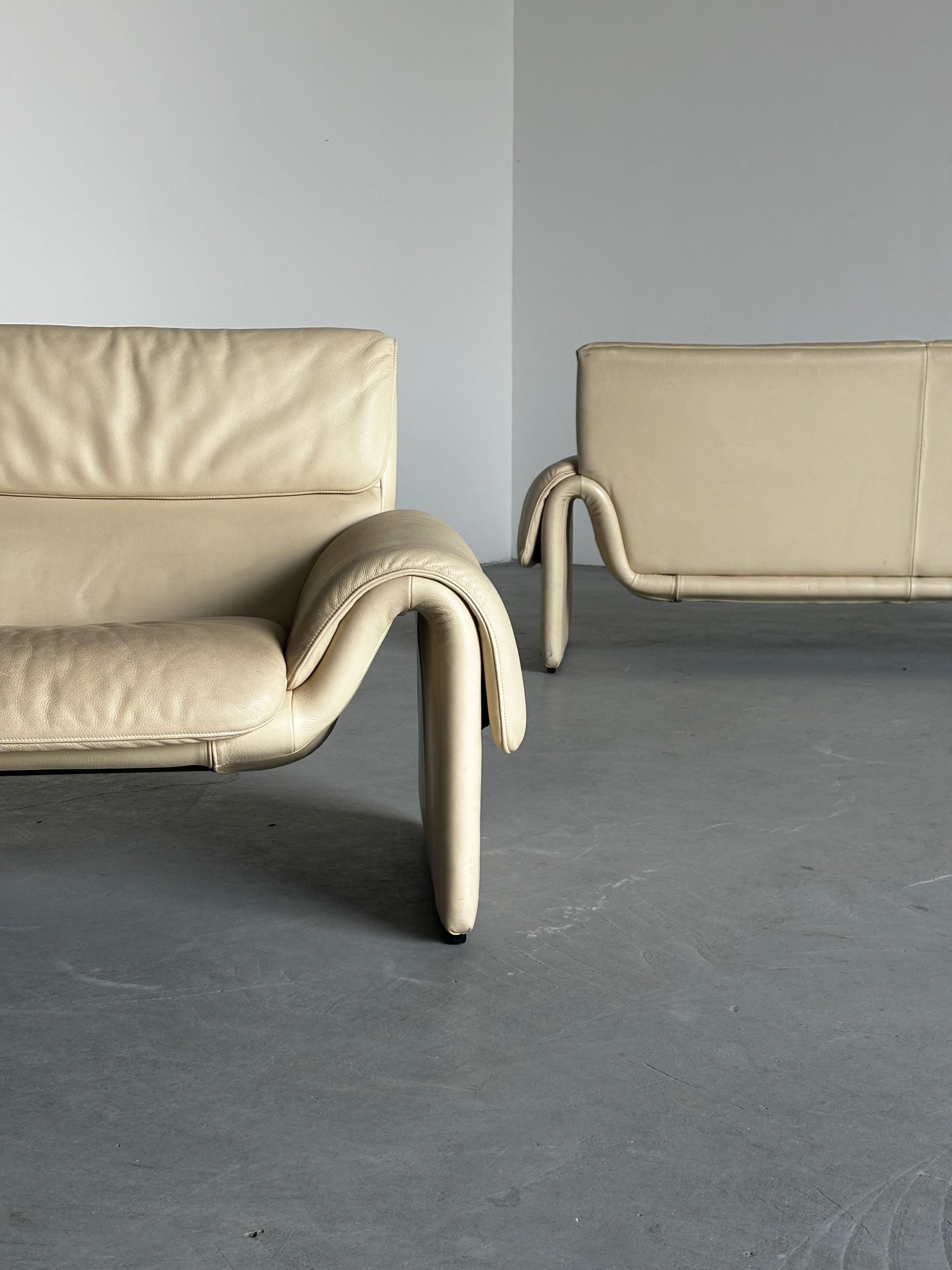 De Sede 'DS 2011' Modernist Two-Seater Sofa
