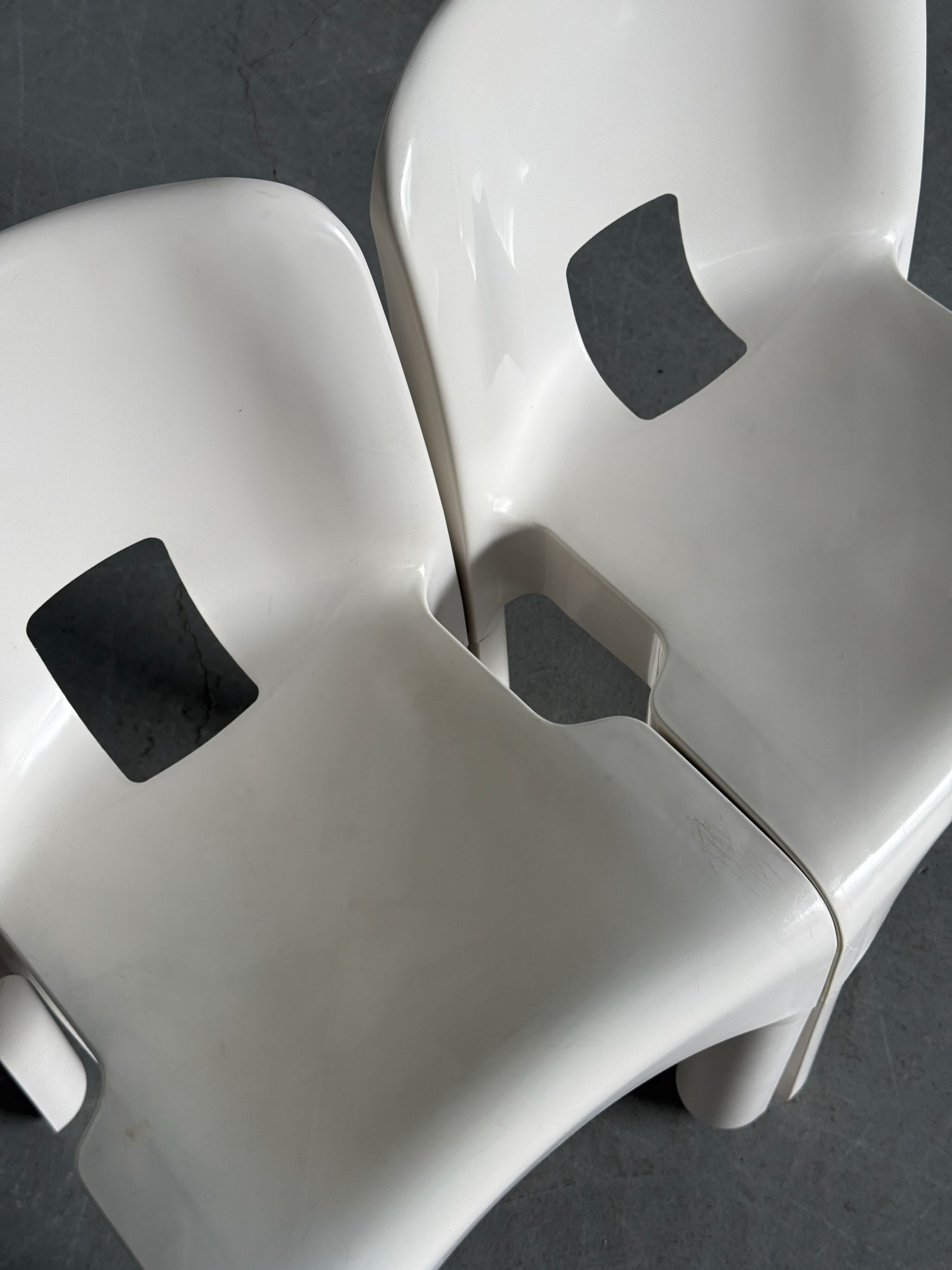 Joe Colombo ‘Universale’ Chairs for Kartell