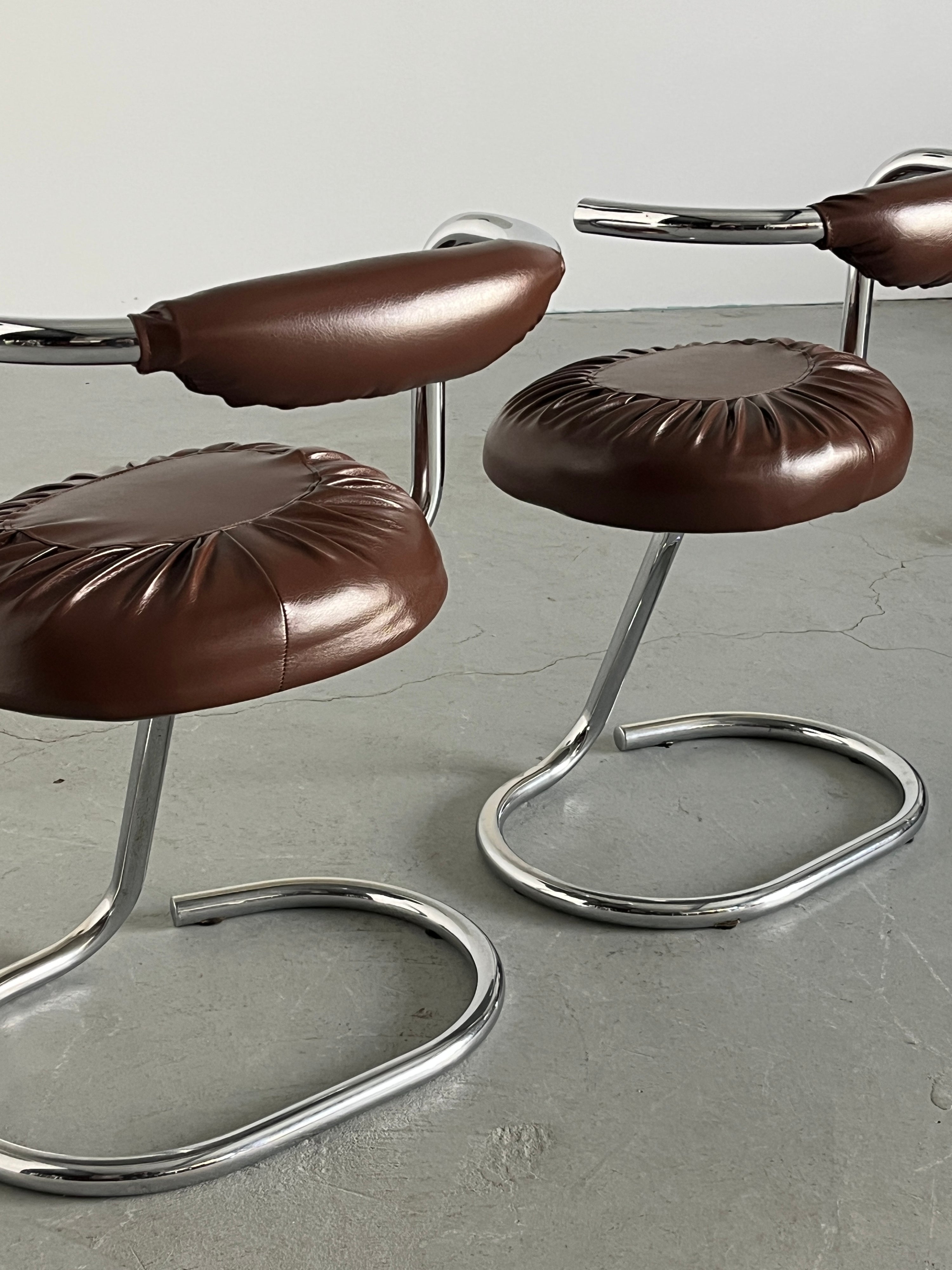 ‘Cobra’ Chairs by Giotto Stoppino