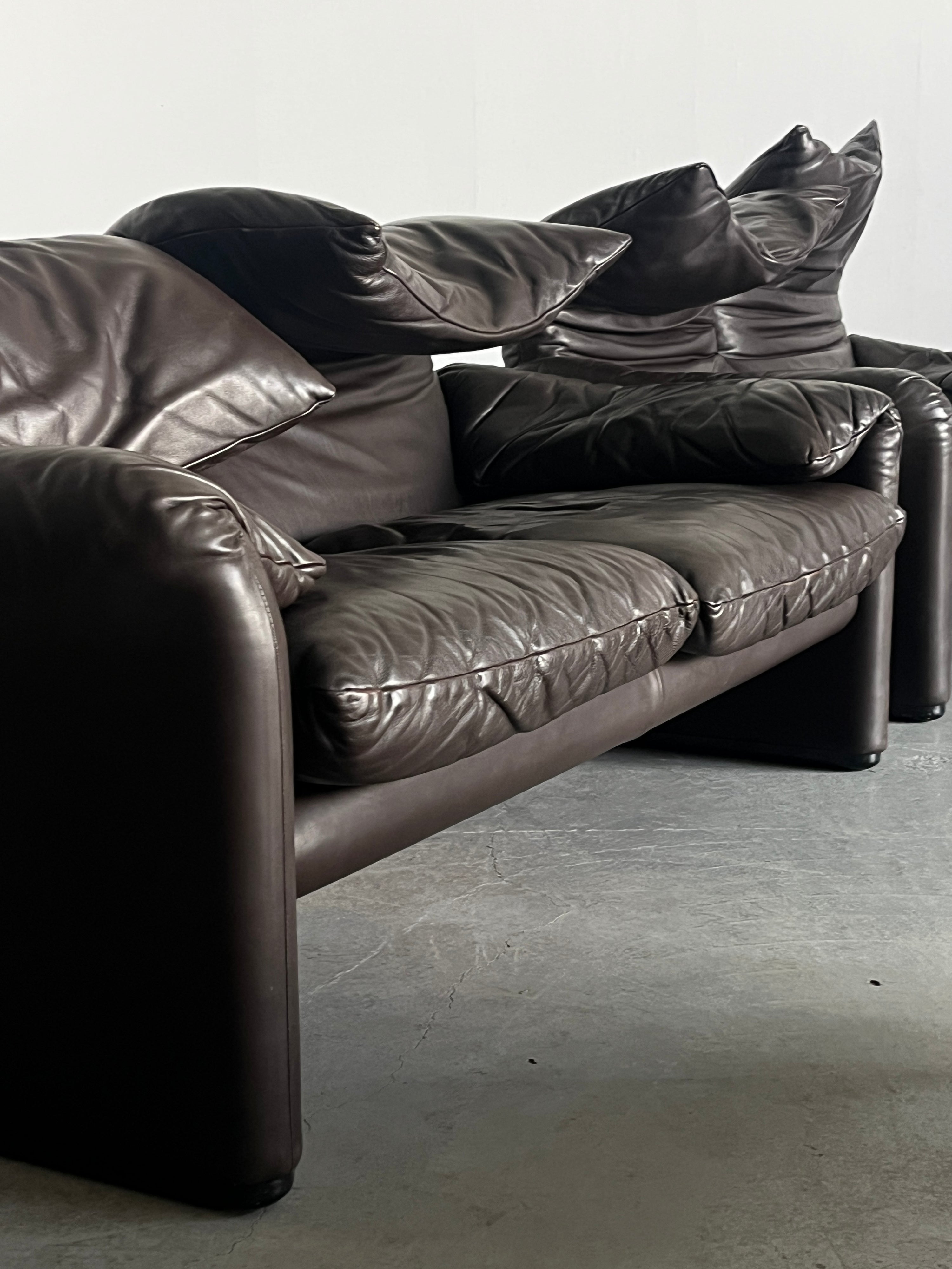 'Maralunga' Ensemble Seating Set by Vico Magistretti for Cassina