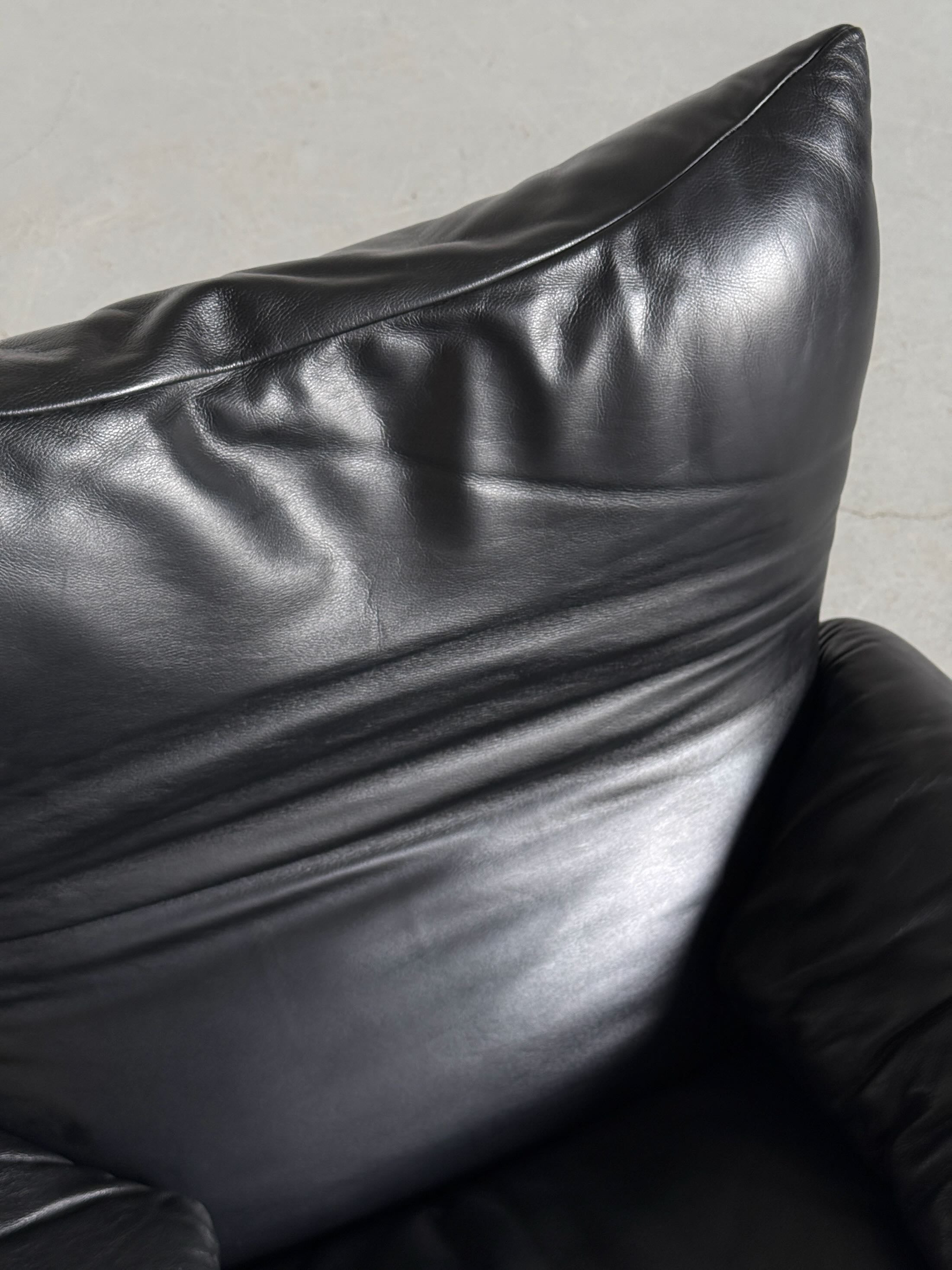 'Maralunga' Seating Set by Vico Magistretti for Cassina