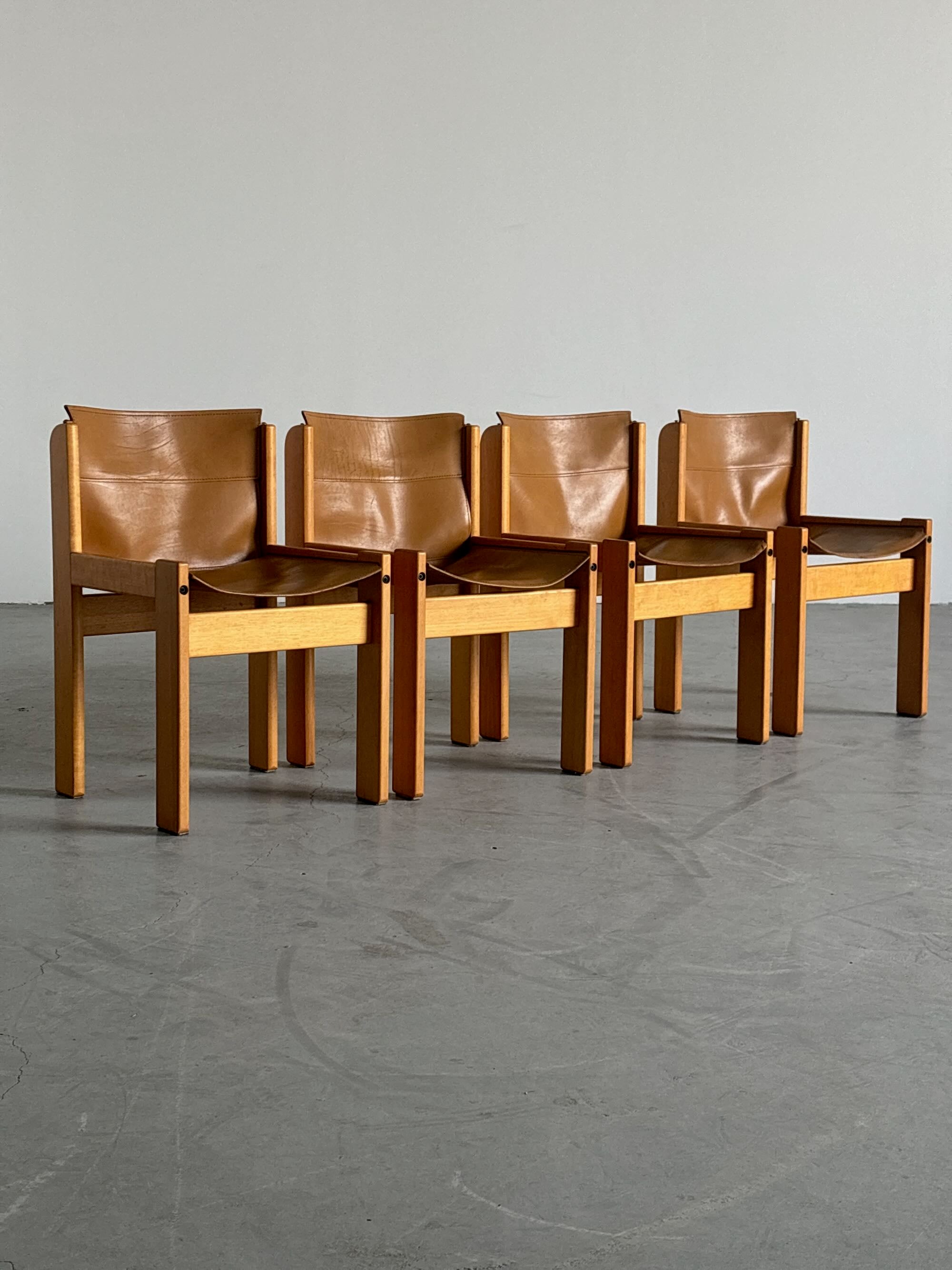 Saddle Leather and Beechwood Chairs by Ibisco Sedie