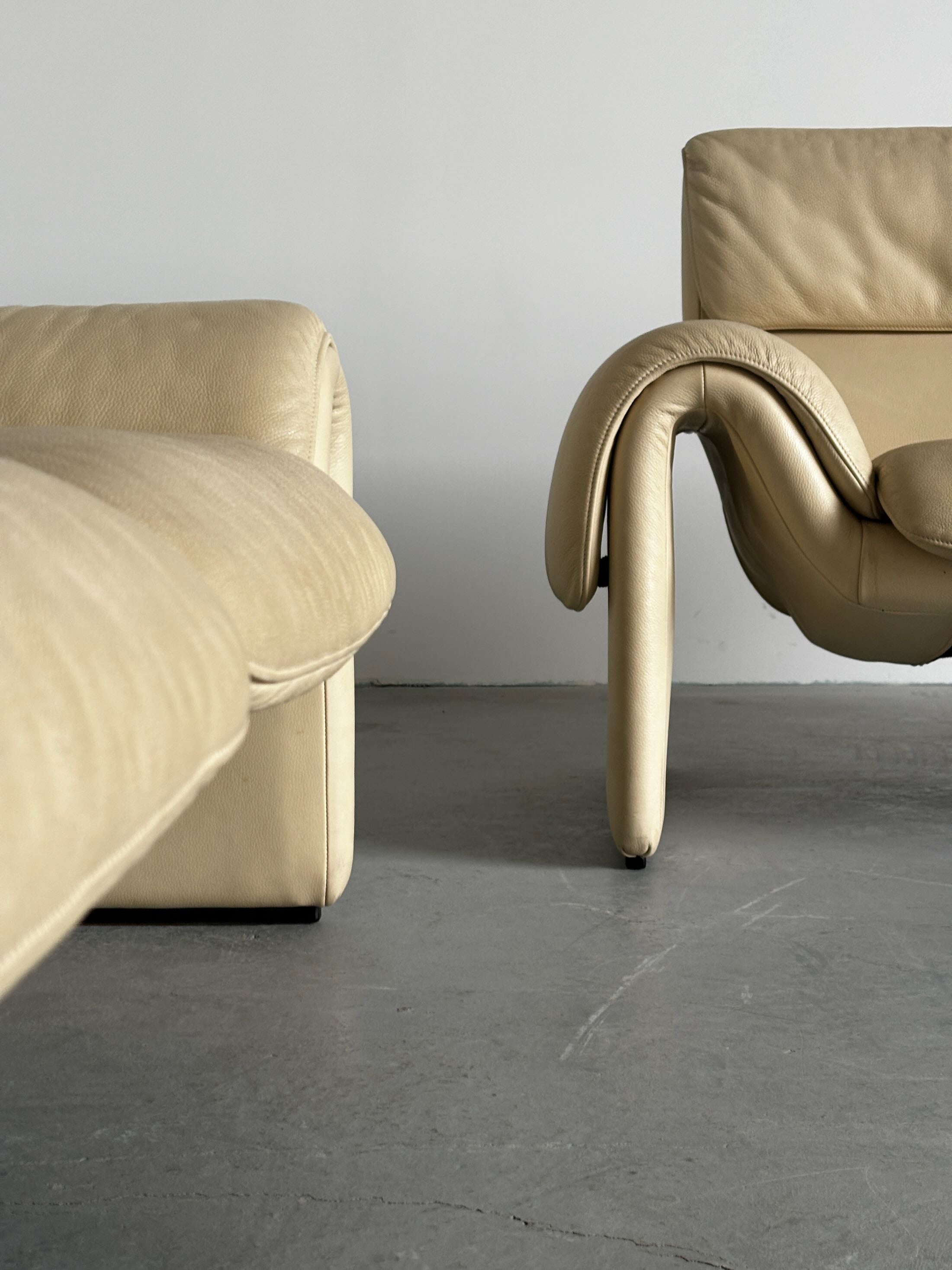 De Sede 'DS 2011' Modernist Two-Seater Sofa