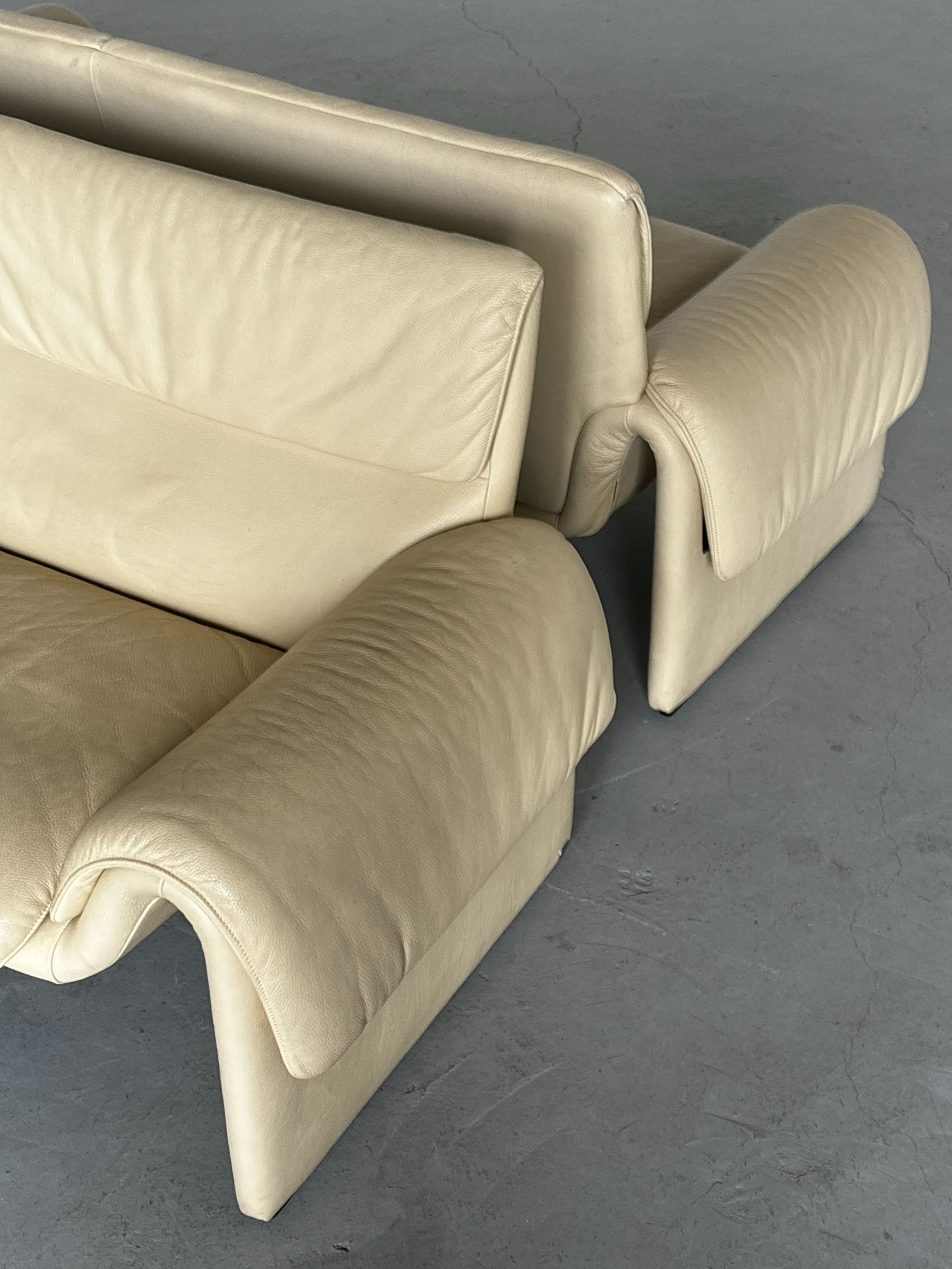De Sede 'DS 2011' Modernist Two-Seater Sofa