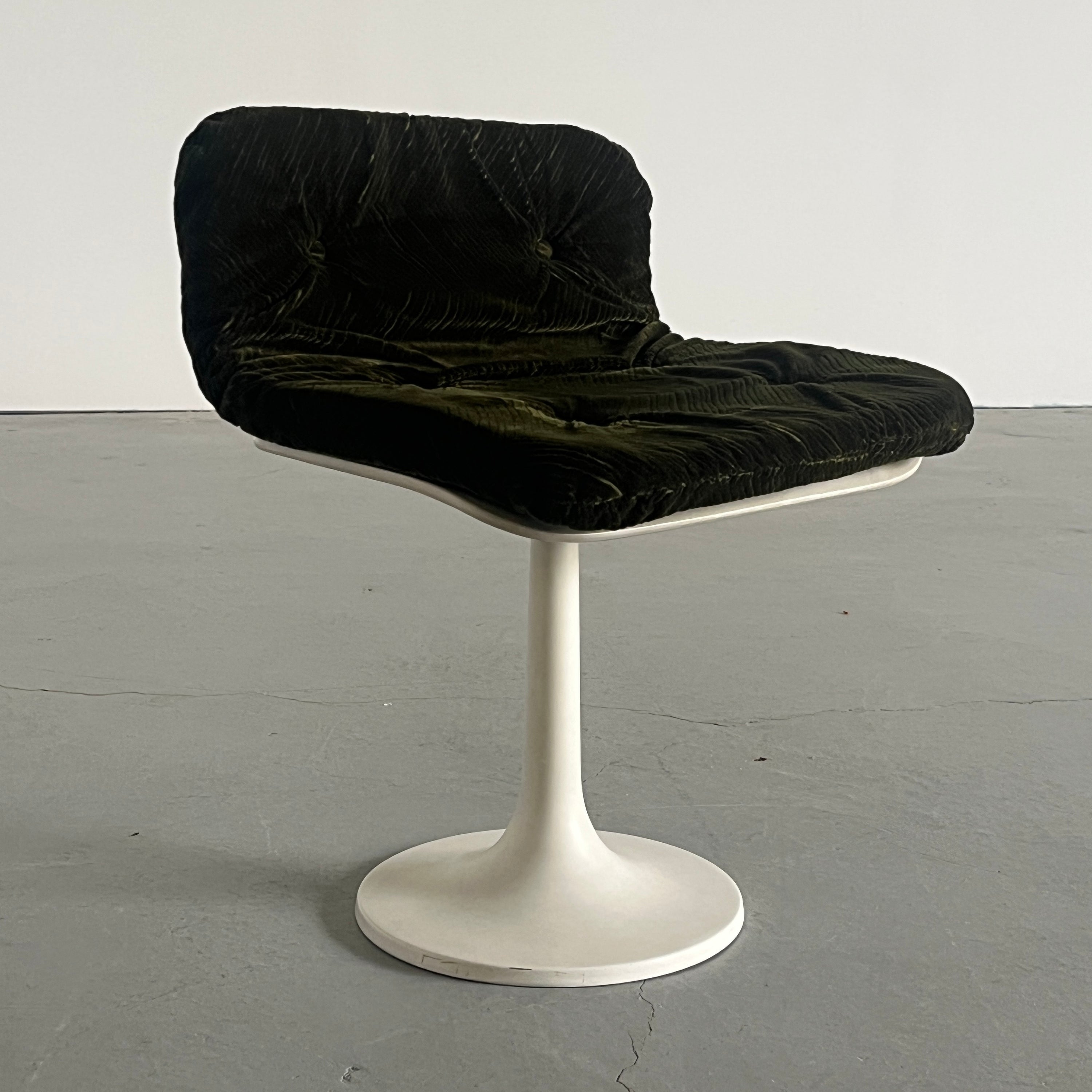Small Space Age Tulip Chair in Dark Green Corduroy