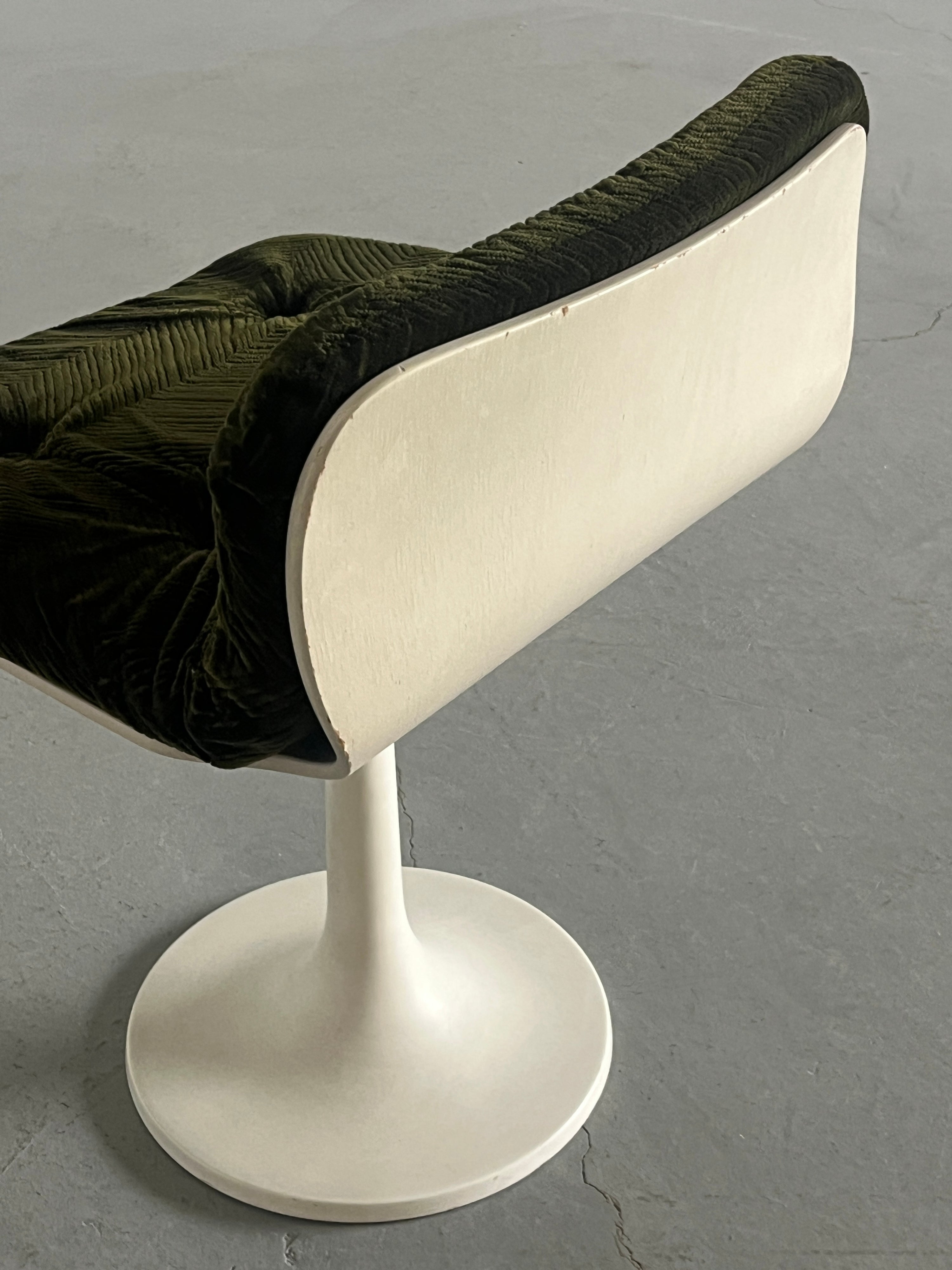 Small Space Age Tulip Chair in Dark Green Corduroy