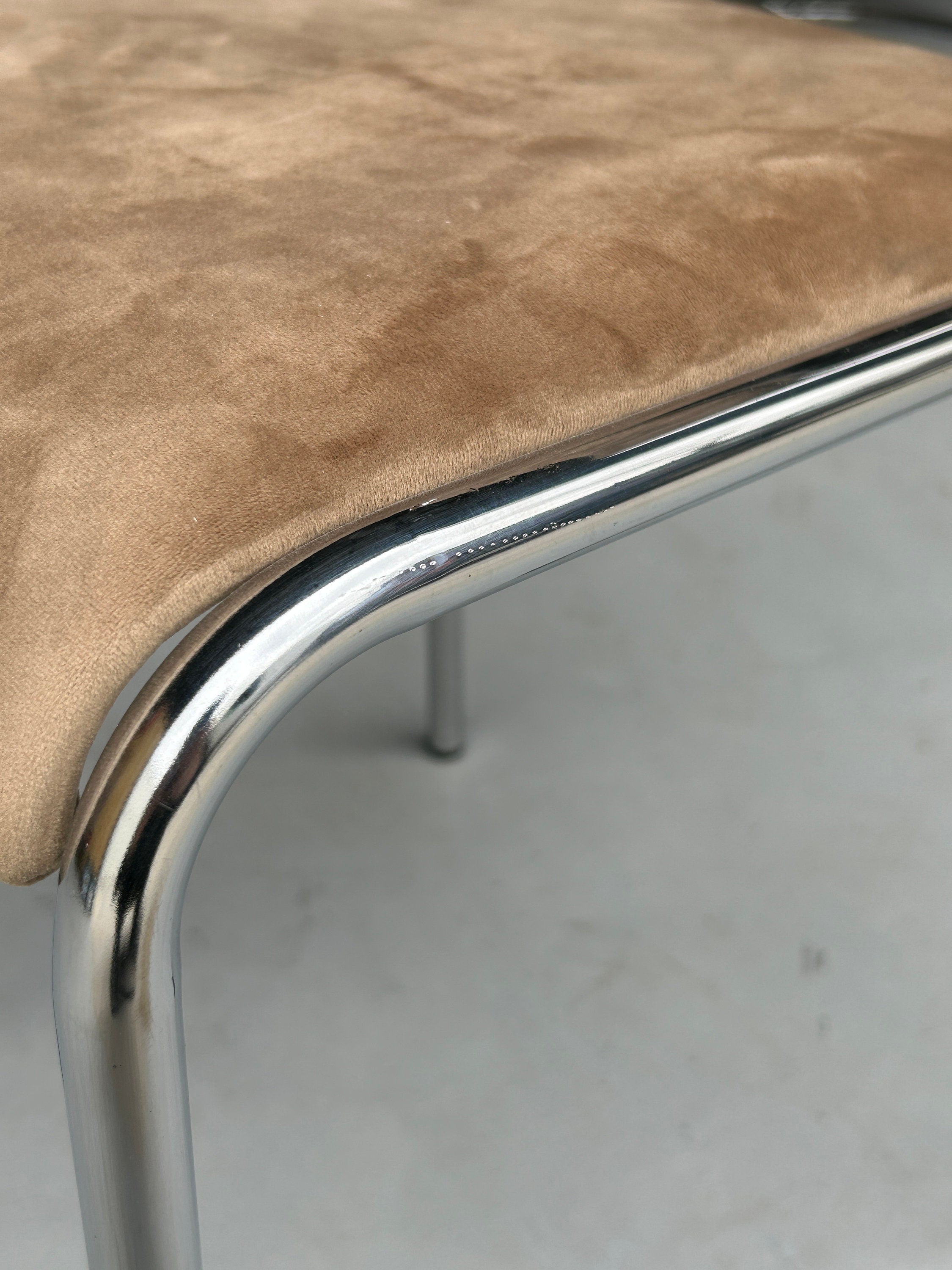 Bauhaus Design Chrome Tubular Steel and Beige Velvet Chairs, 1980s