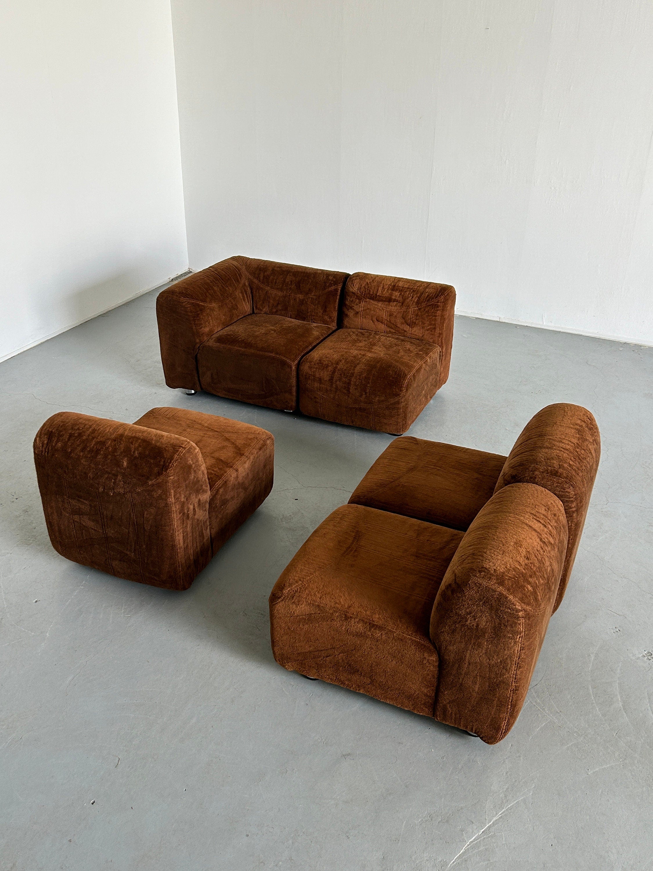 Mid-Century Modern Modular Corner Sofa Brown Velvet Fabric, 1970s Italy