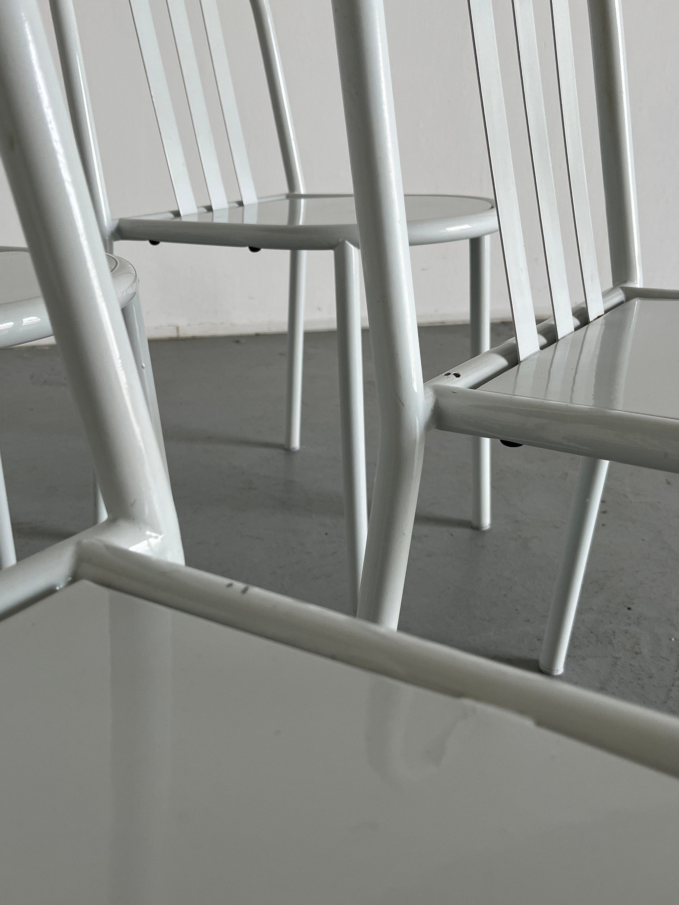 Set of 6 White Robert Mallet-Stevens Model No. 222 Stackable Chairs for Pallucco Italia, Iconic Functionalist Design, 1928