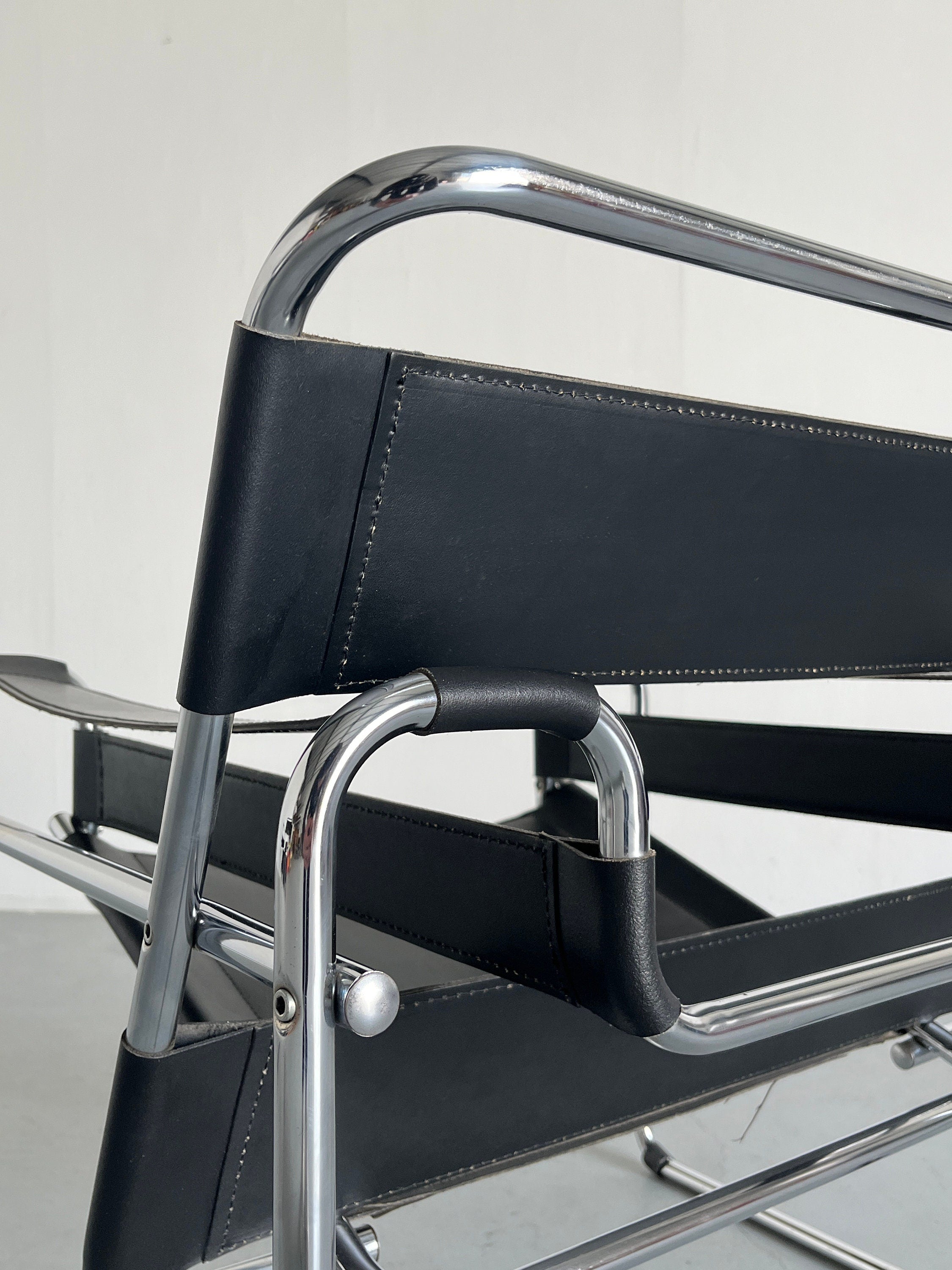 1 of 2 Vintage &#39;Wassily&#39; Armchairs by Marcel Breuer, Iconic Bauhaus Designed Model B3 Chair Modernist Chair, 1970s Vintage Replica