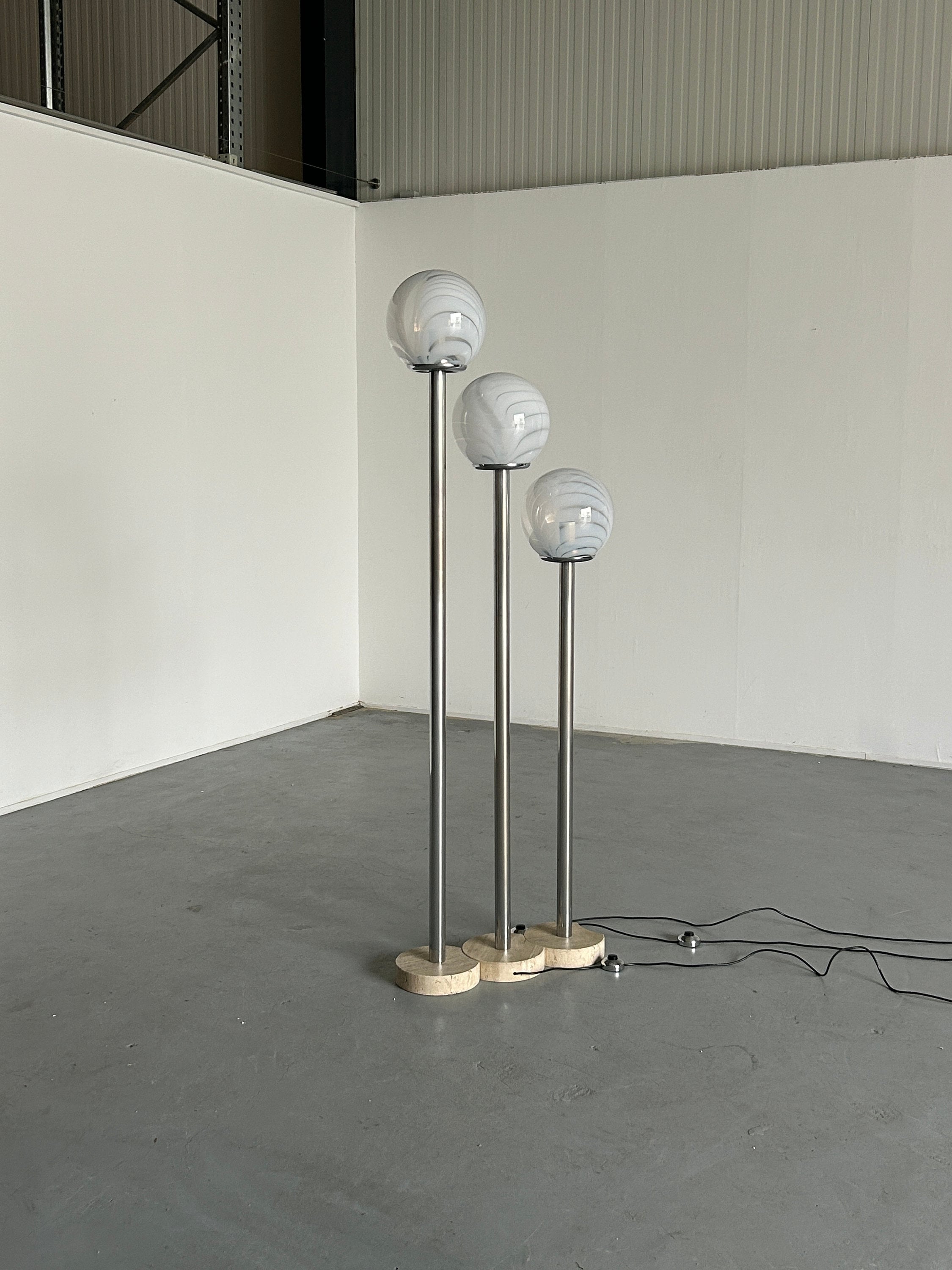 Mid Century Modern Floor Lamp in Travertine, Chrome and Murano Glass by Massimo & Lella Vignelli for Venini, 1970s, Set of 3