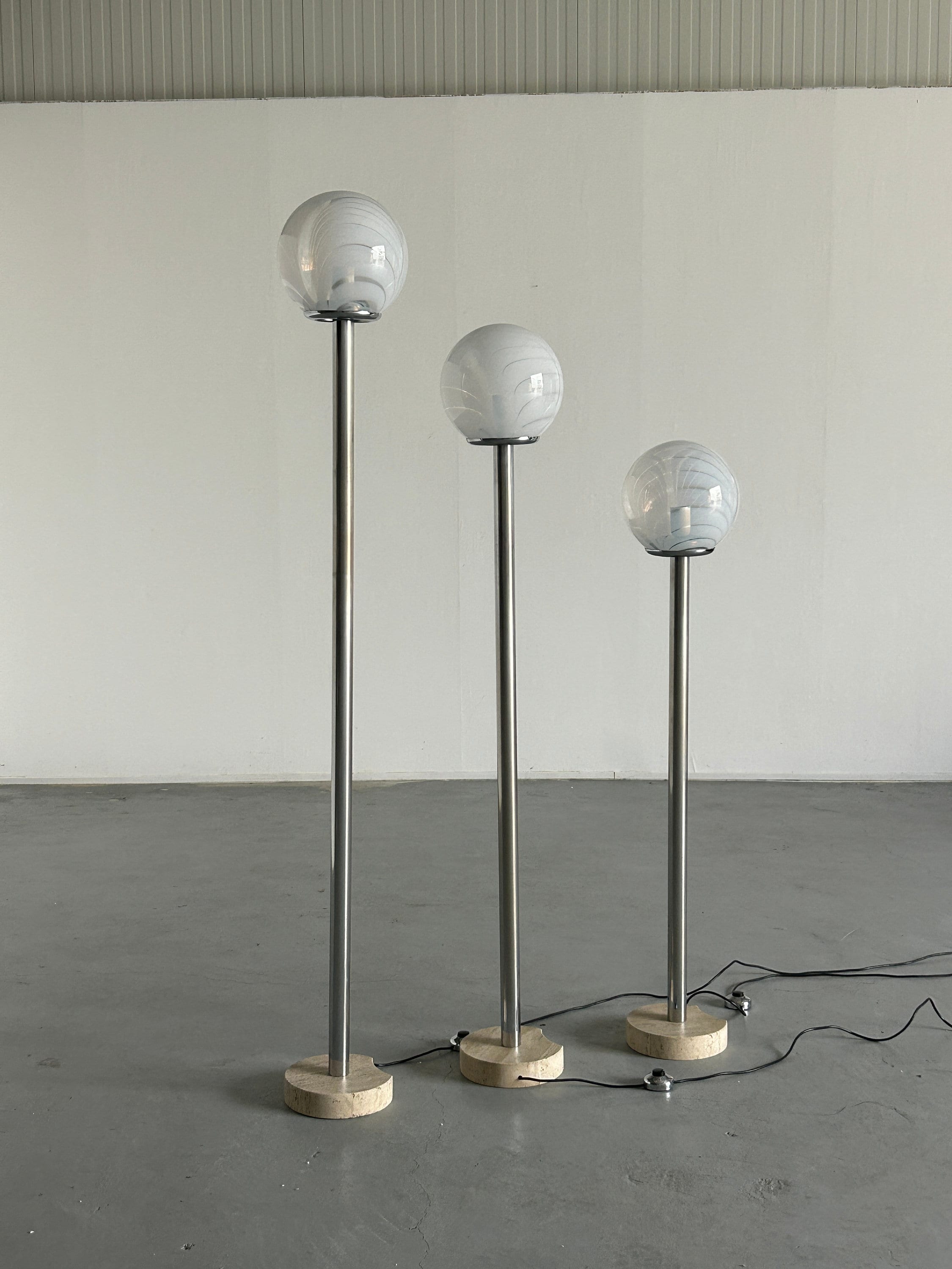 Mid Century Modern Floor Lamp in Travertine, Chrome and Murano Glass by Massimo & Lella Vignelli for Venini, 1970s, Set of 3