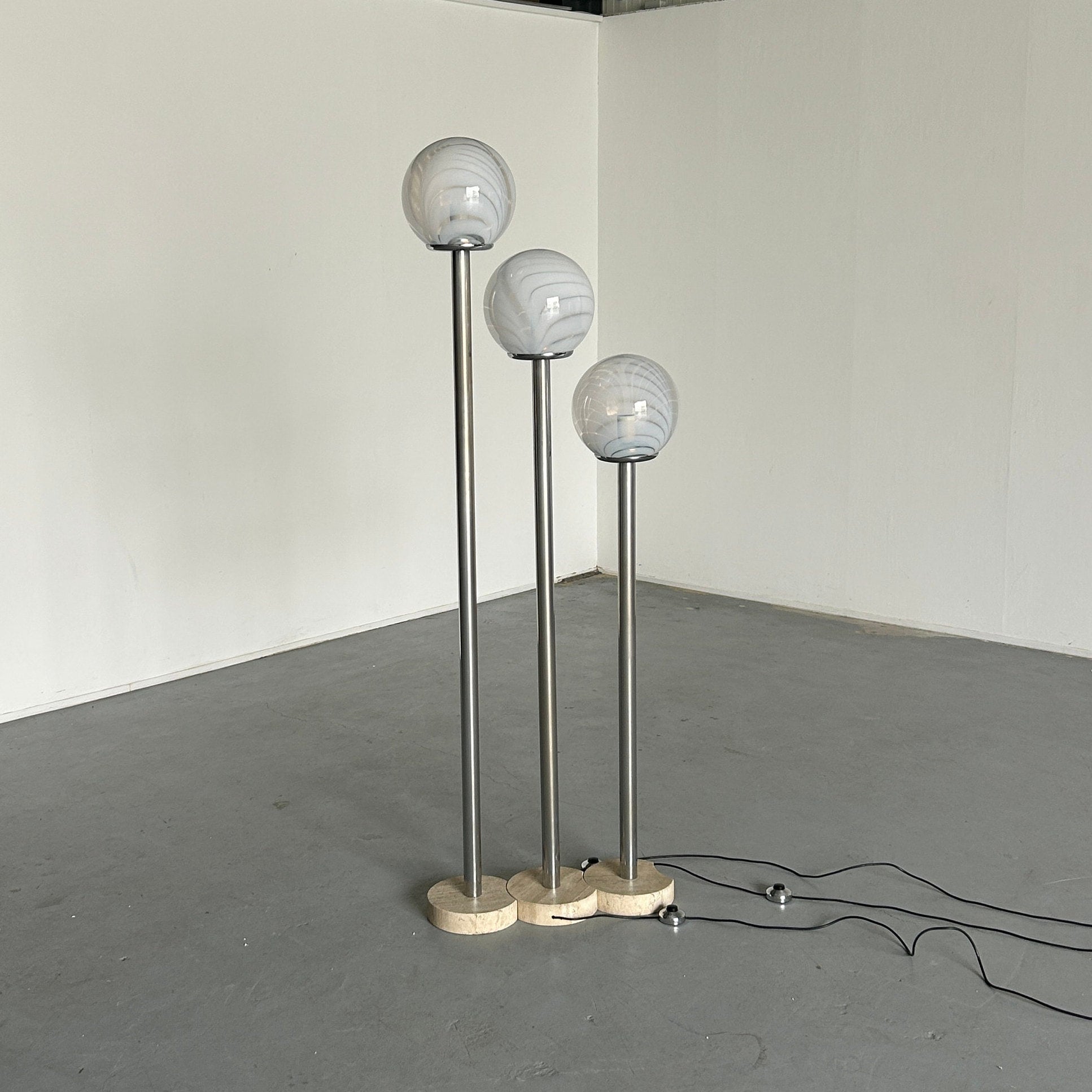 Mid Century Modern Floor Lamp in Travertine, Chrome and Murano Glass by Massimo & Lella Vignelli for Venini, 1970s, Set of 3