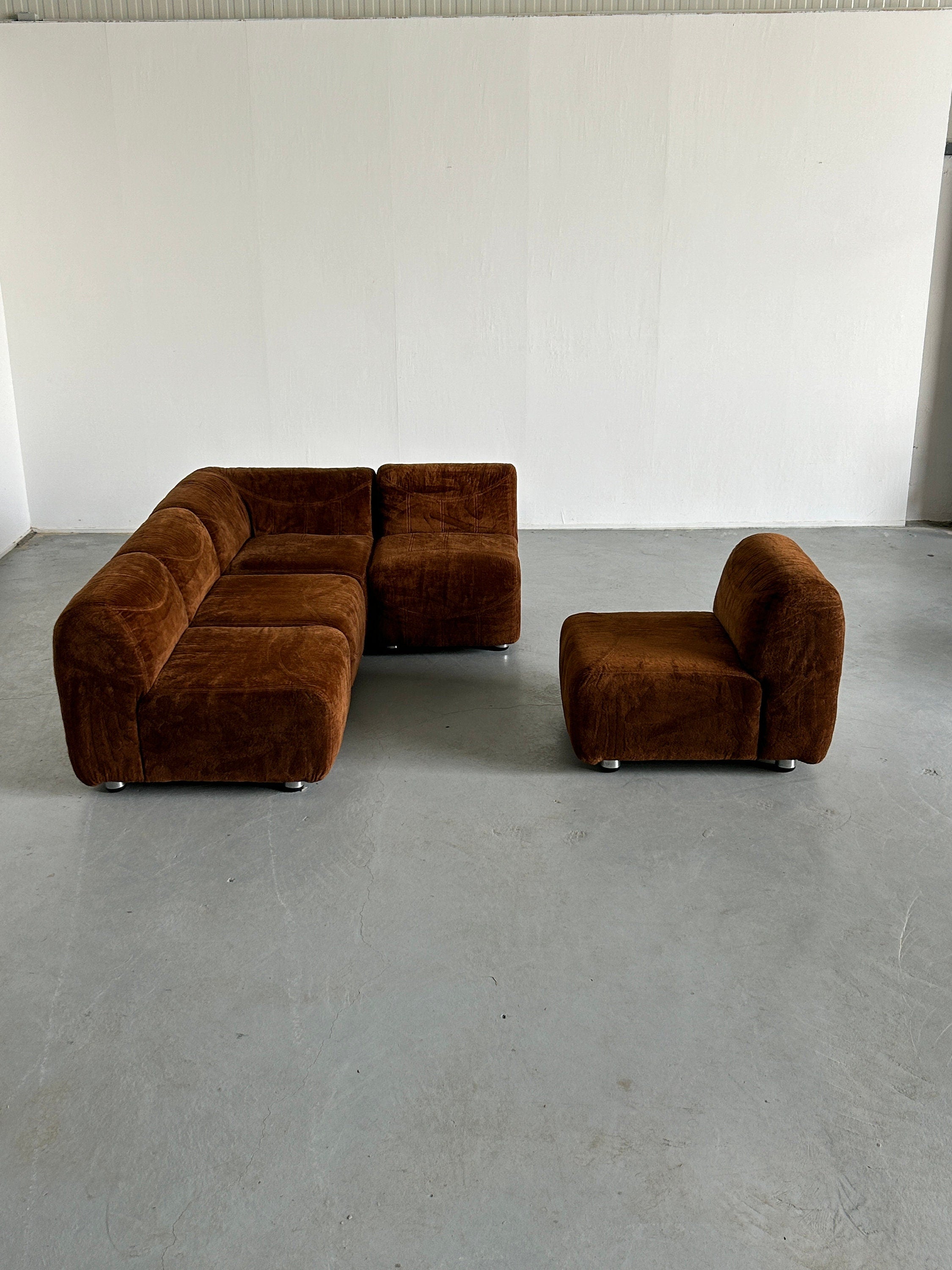 Mid-Century Modern Modular Corner Sofa Brown Velvet Fabric, 1970s Italy