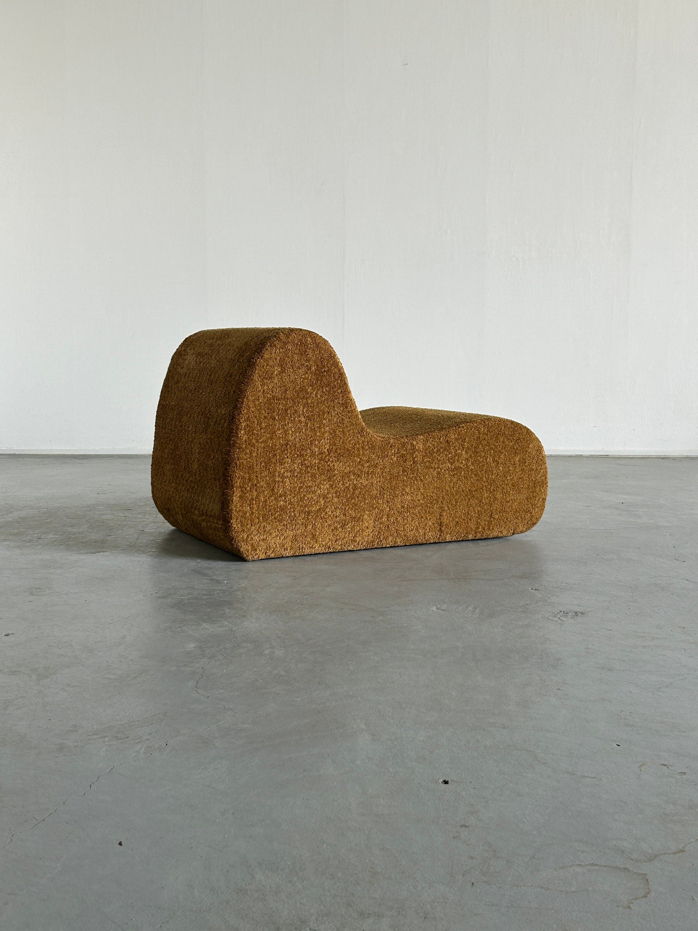 Italian Mid-Century-Modern Club Chair in Ochre Boucle, 1970s Italy