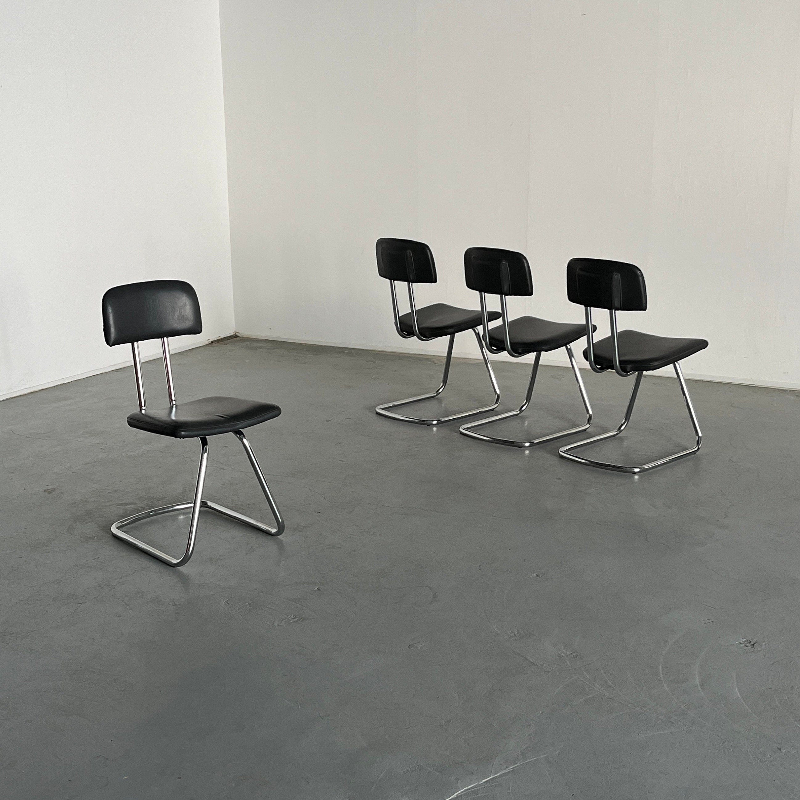 Bauhaus Design Chromed Metal Dining Chairs, 1980s Italy