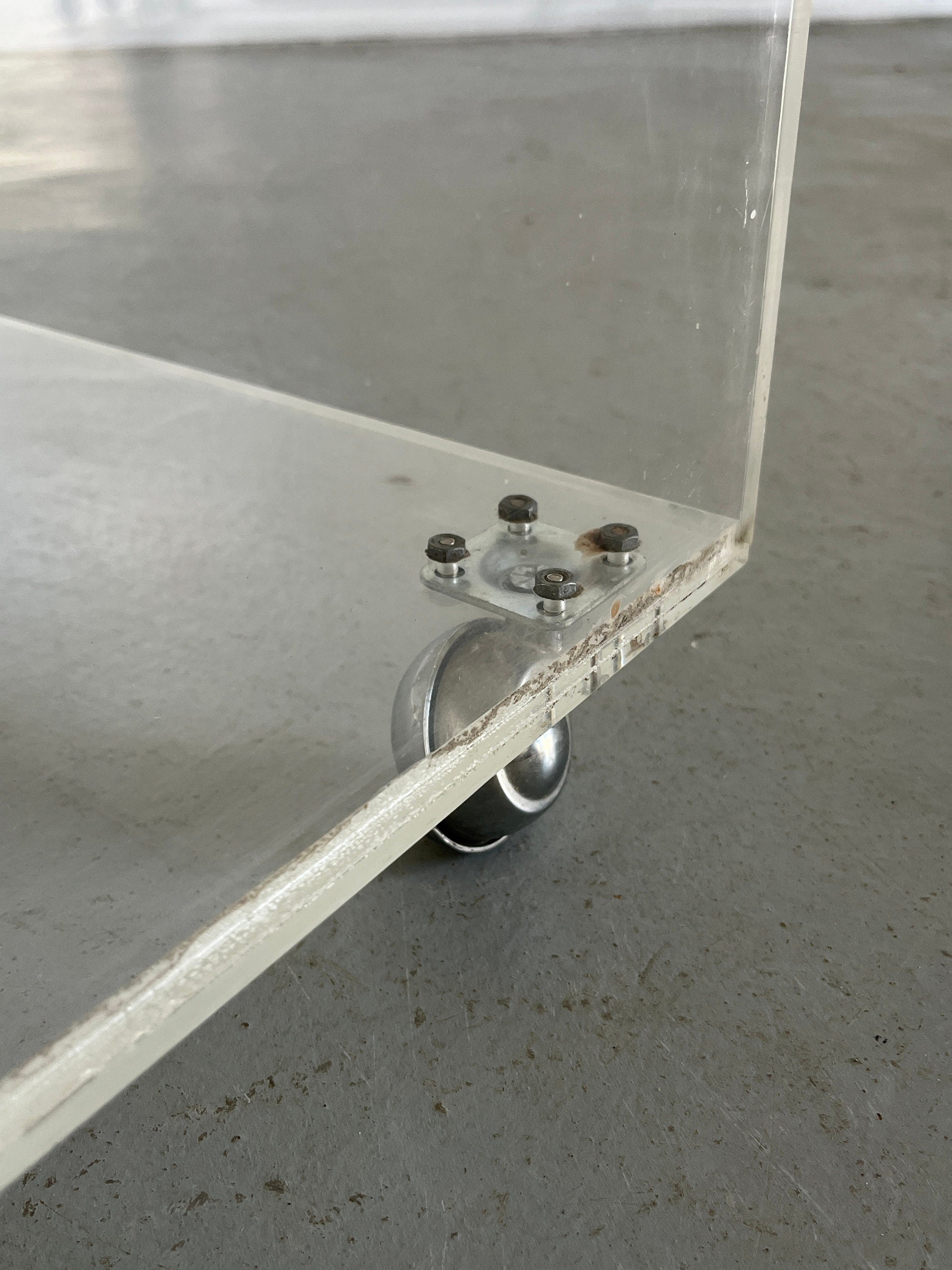 Plexiglass Lucite Etagere Rolling Shelf, Italy 1980s
