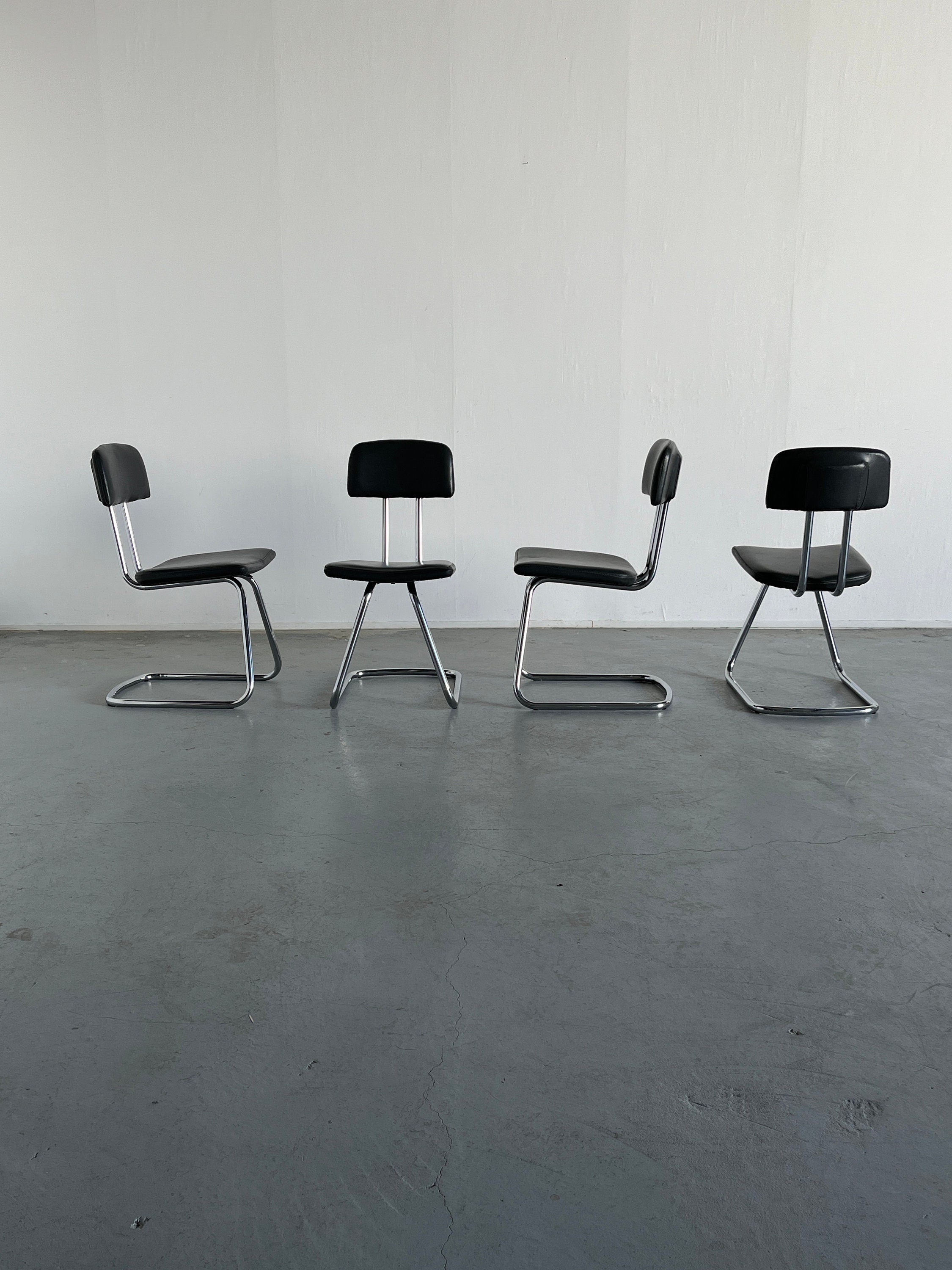 Bauhaus Design Chromed Metal Dining Chairs, 1980s Italy