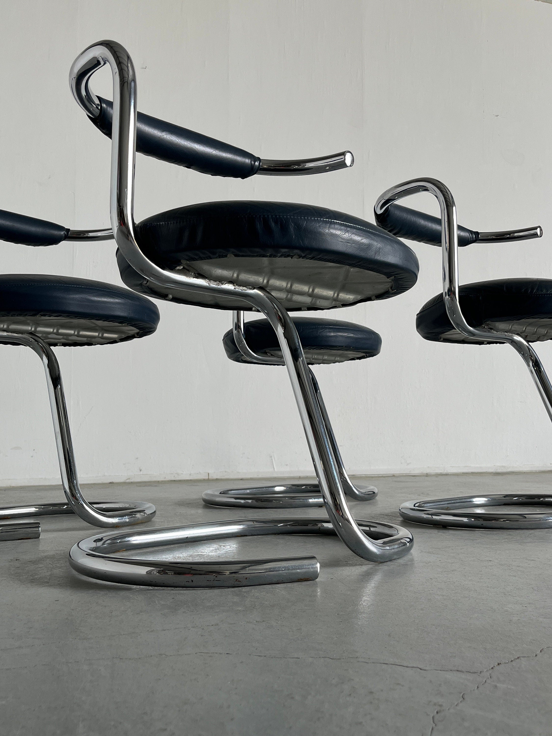 Cobra Chairs by Giotto Stoppino in Dark Blue Faux Leather, 1970s Italy