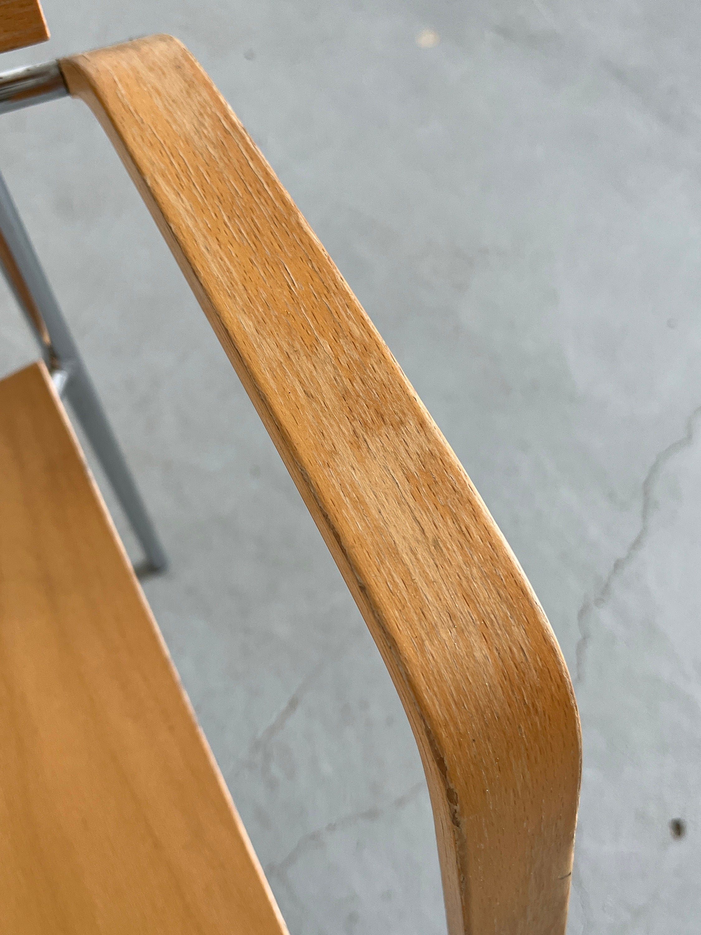 Set of 4 Postmodern "Campus" Chairs by Lammhults, Sweden