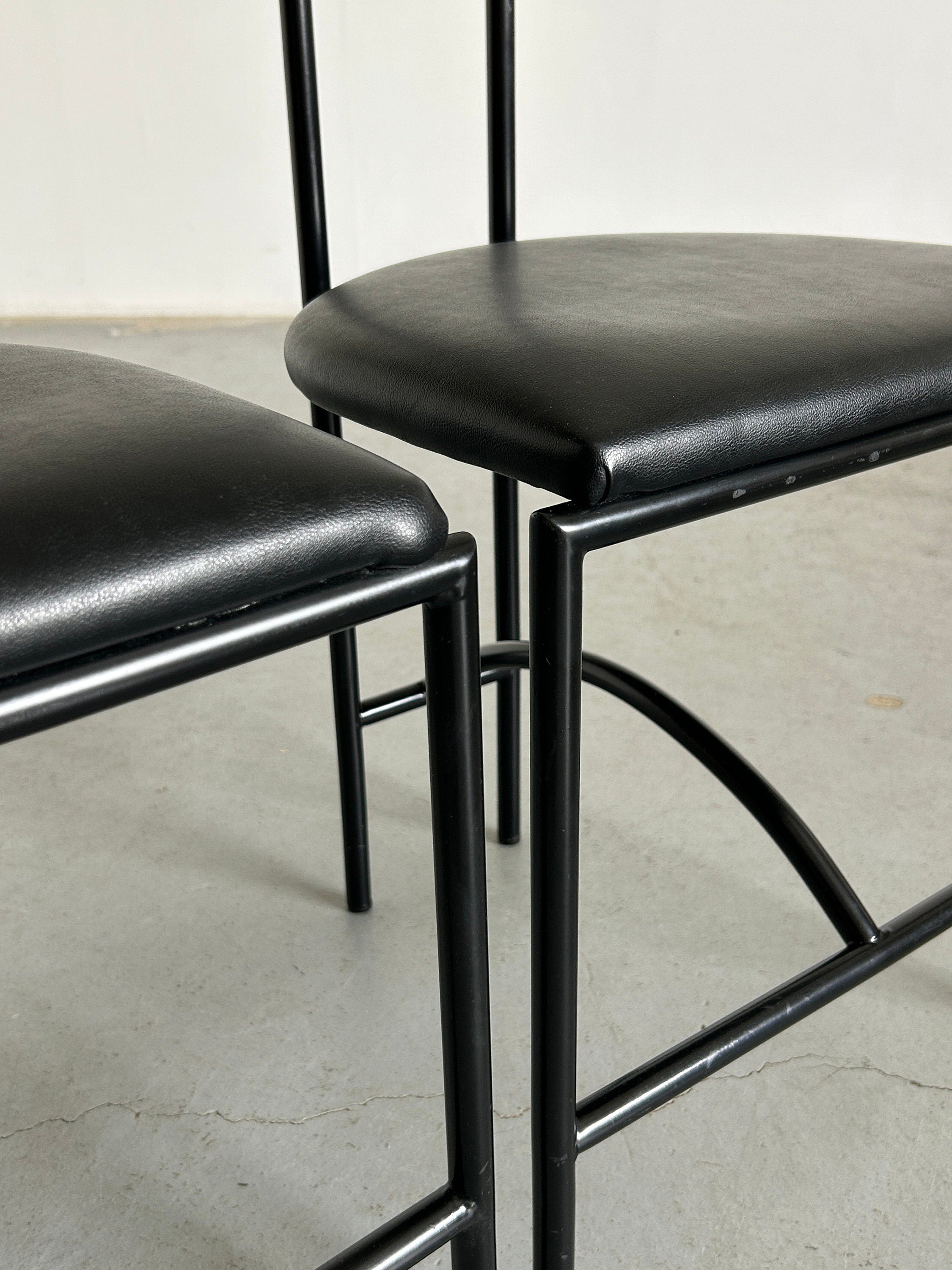 Pair of 'Tokyo' Chairs by Rodney Kinsman for Bieffeplast, 1980s Italy