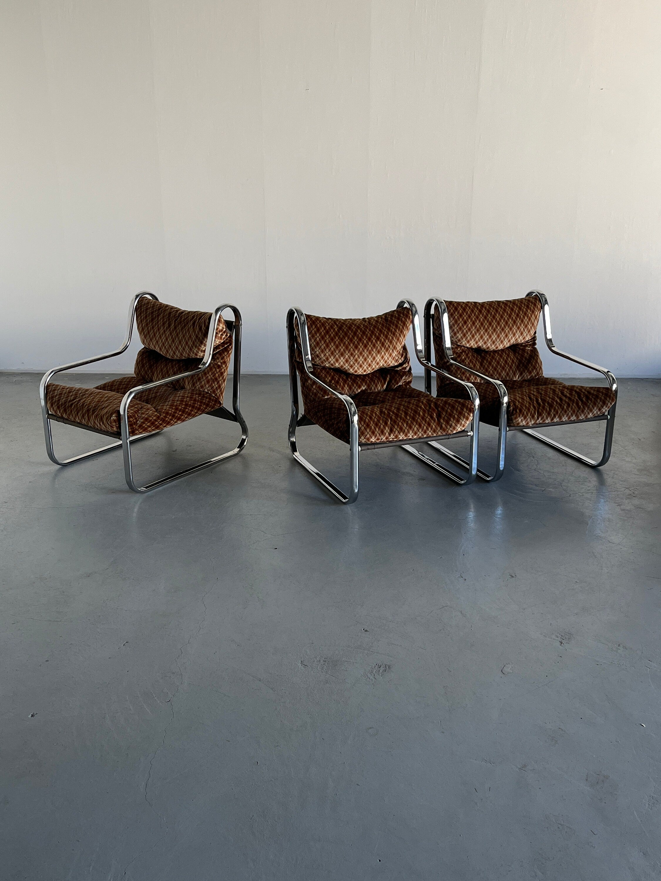 Mid-Century Lounge Chairs in Argyle Wool and Chromed Steel, 1970s