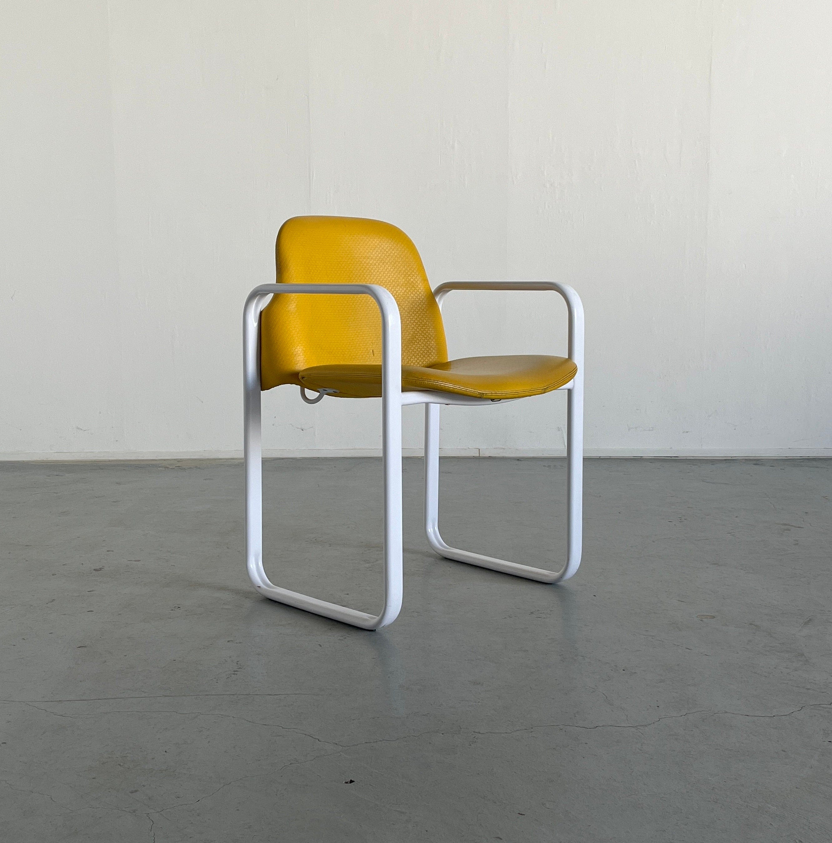 Postmodern Memphis Style Armchair by Thema Italy, 1980s