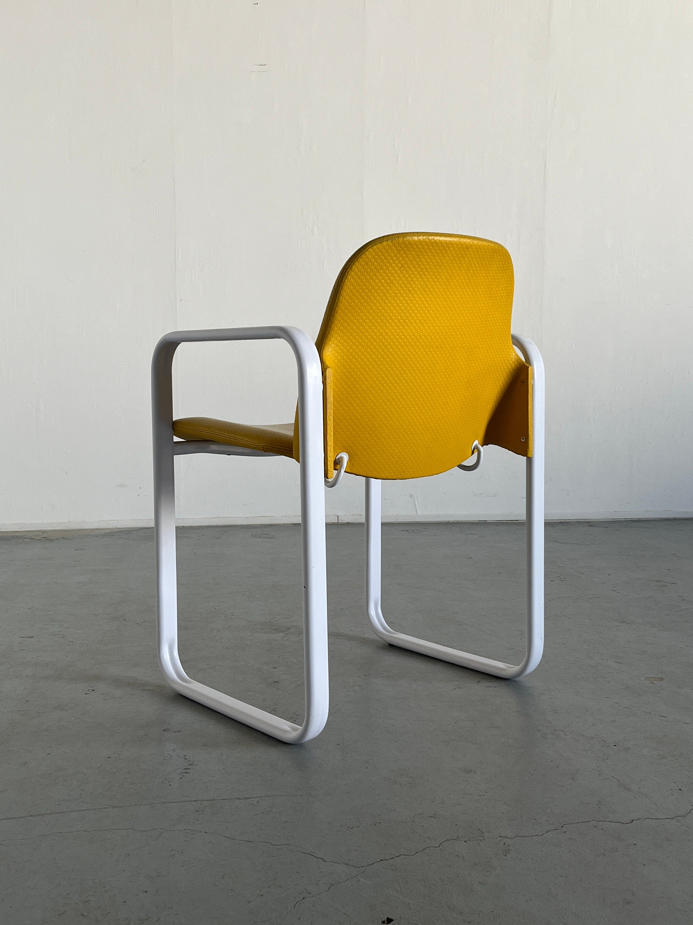 Postmodern Memphis Style Armchair by Thema Italy, 1980s