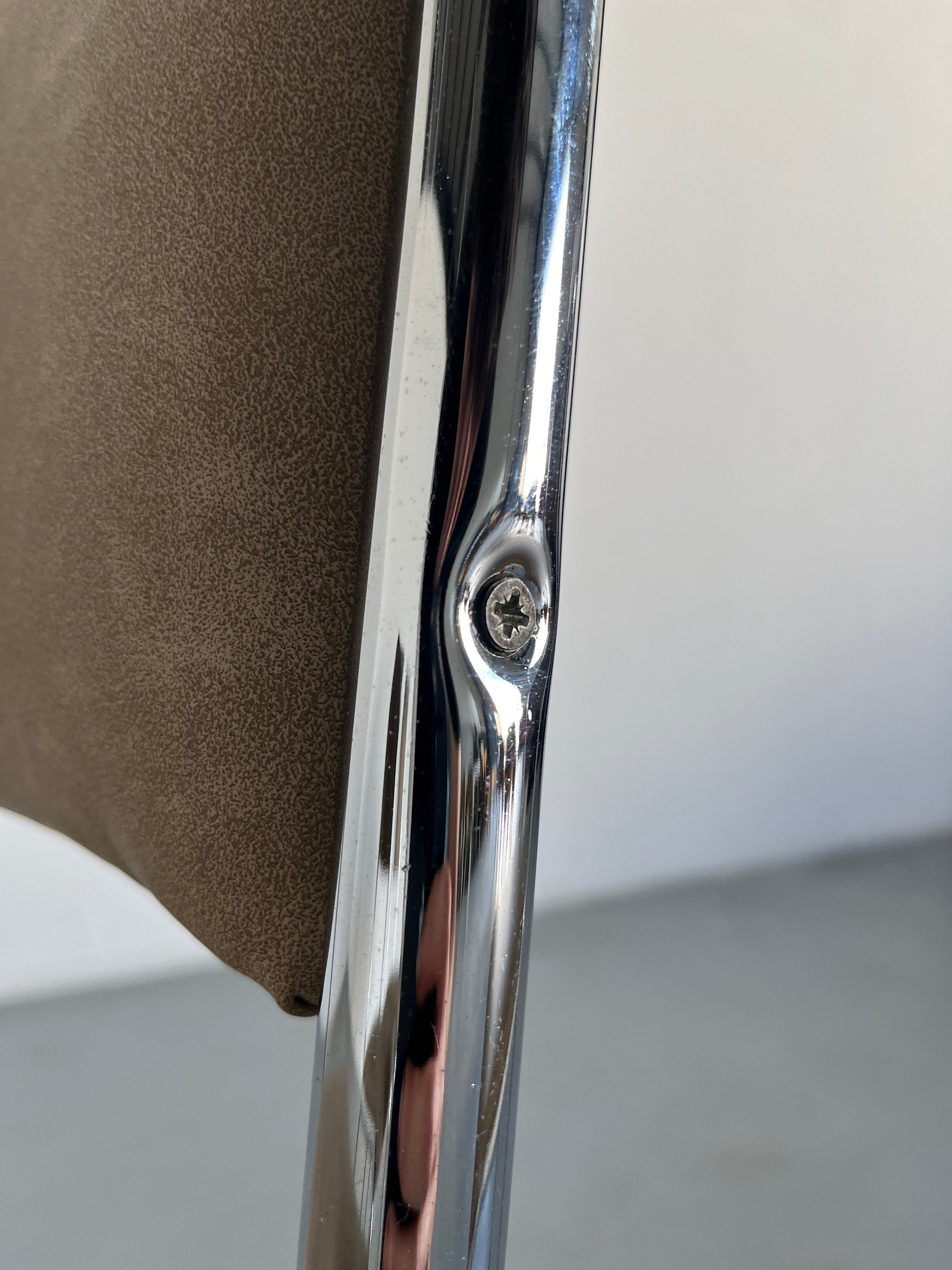 Italian Modernist Dining Chairs in Beige Faux Leather and Chrome, 1980s