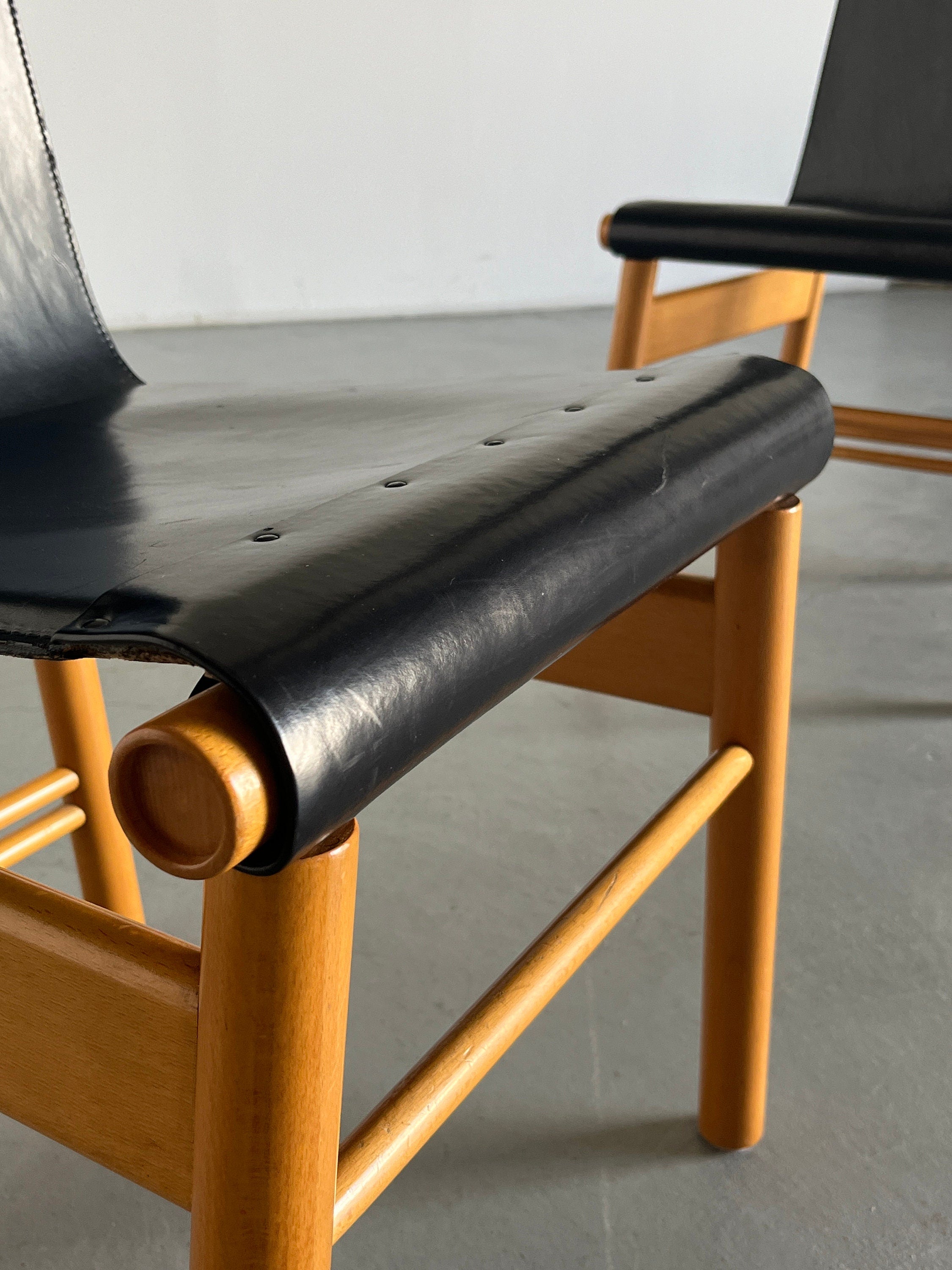 Pair of Sculptural Mid-Century Chairs, Leather and Wood, 1970s Italy