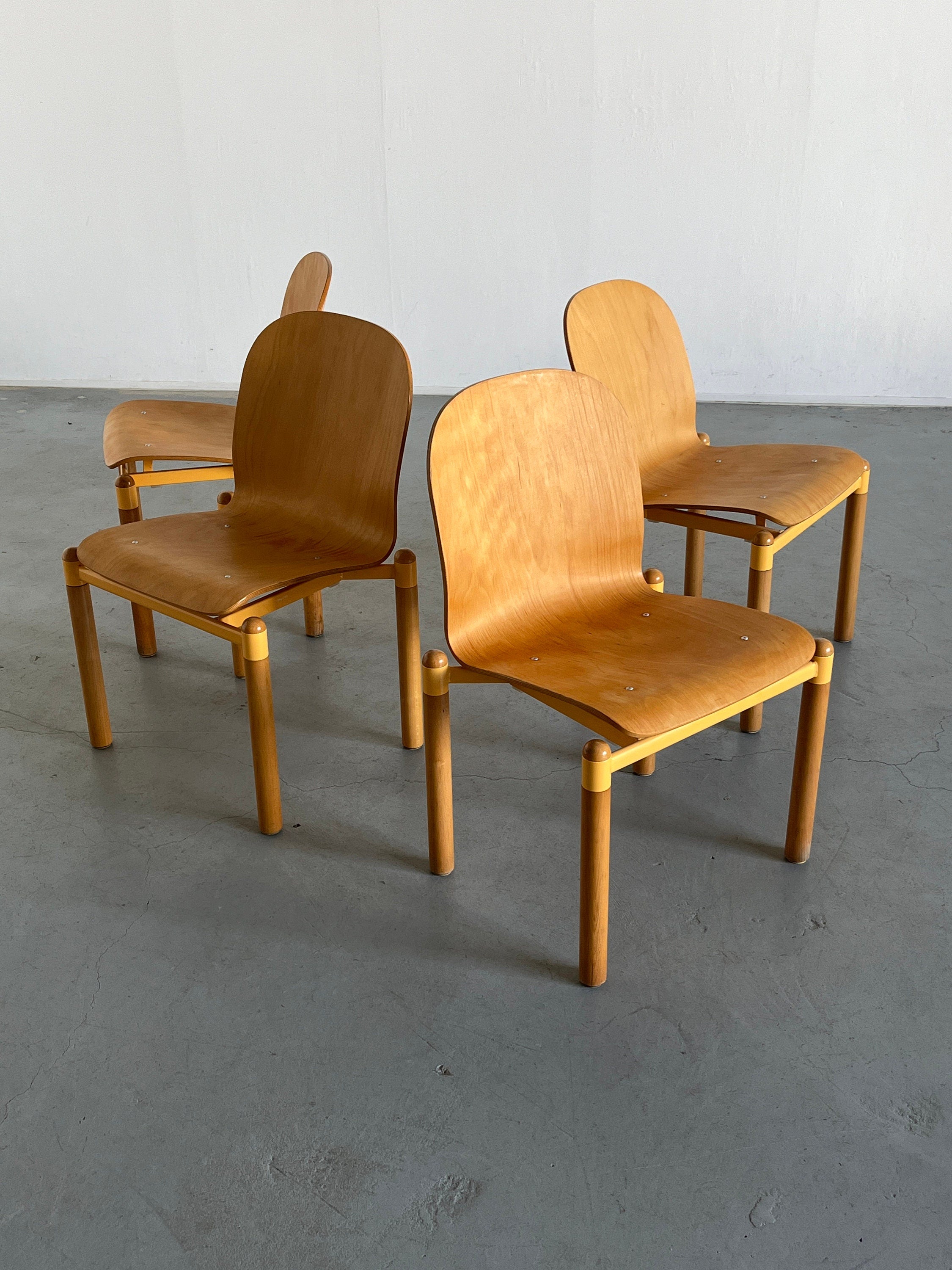 Set of 4 Vintage Mid-Century Chairs by Braun Lockenhaus, 1990s