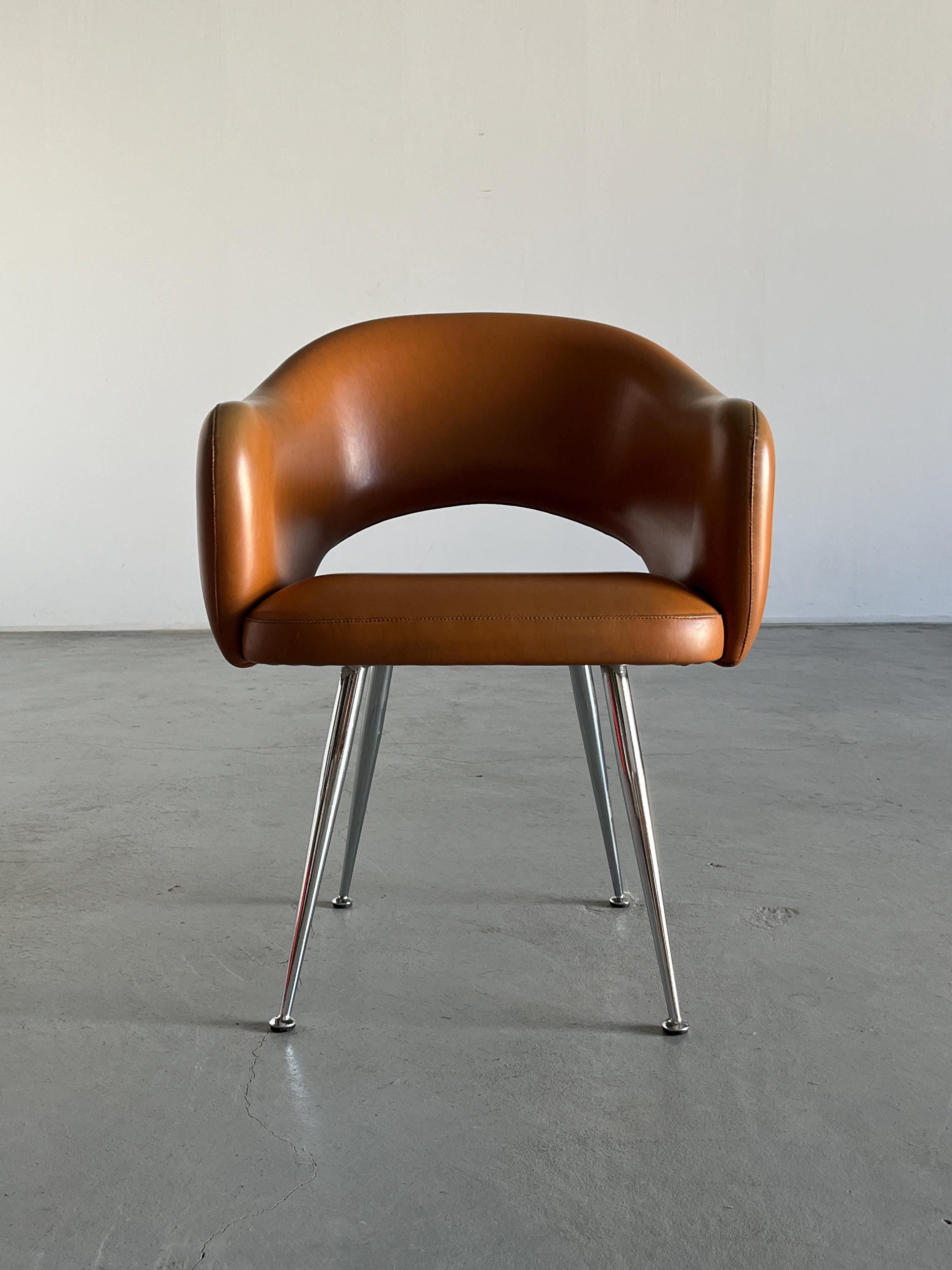 Armchair in Style of Eero Saarinen