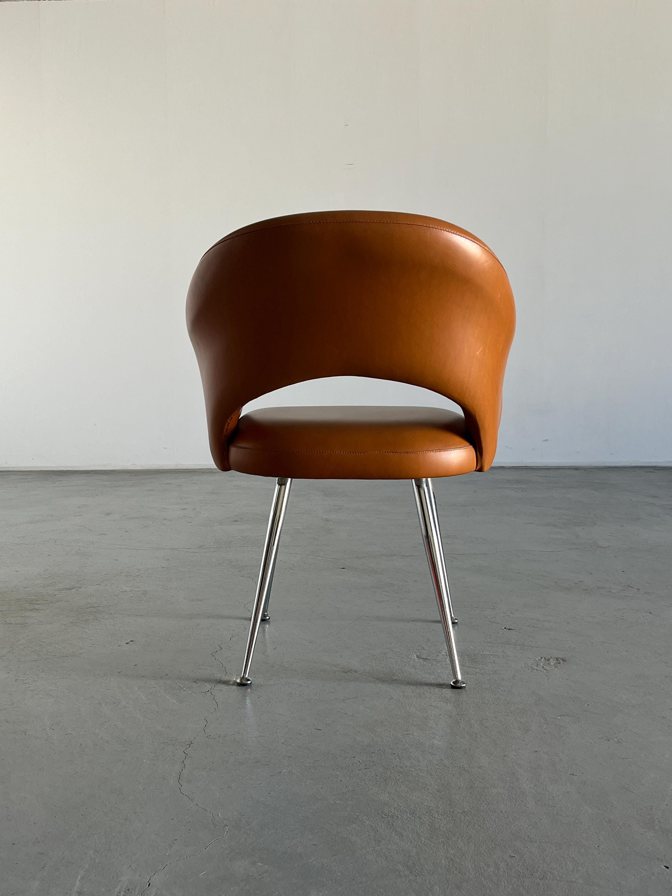 Armchair in Style of Eero Saarinen