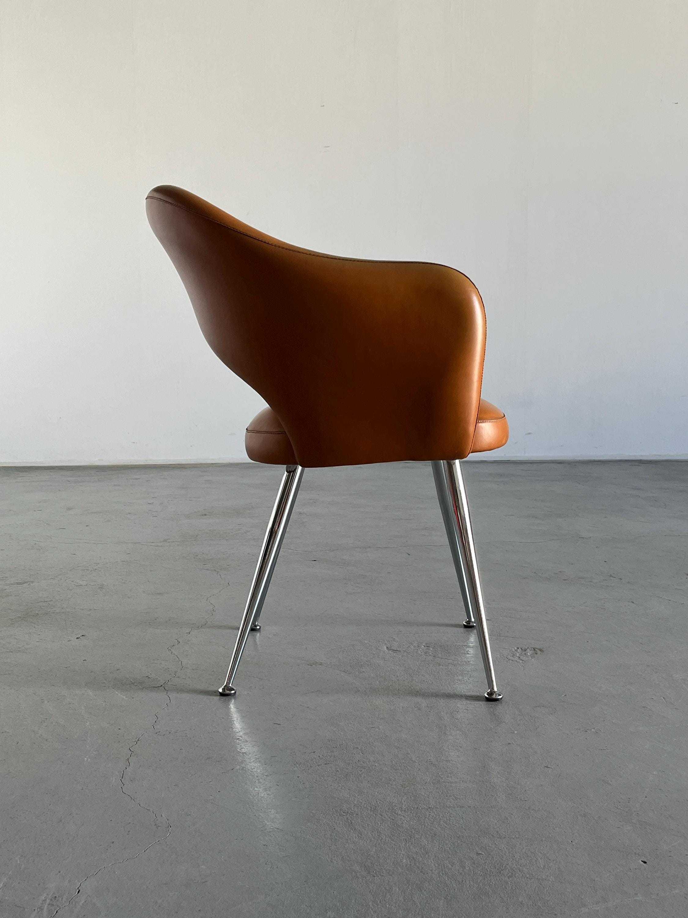 Armchair in Style of Eero Saarinen