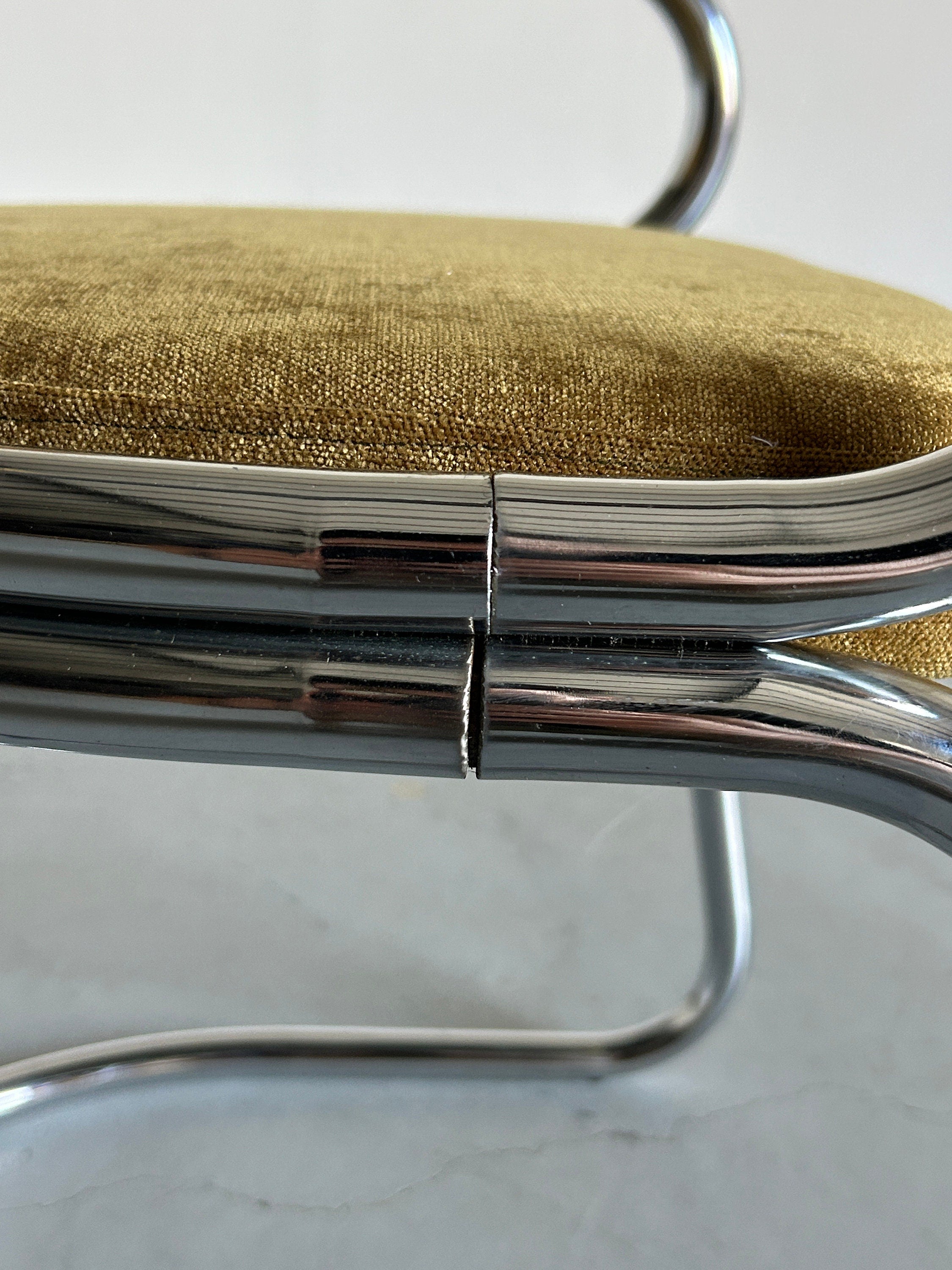 Italian Space Age Chromed Tubular Steel Cantilever Chair, 1980s Italy