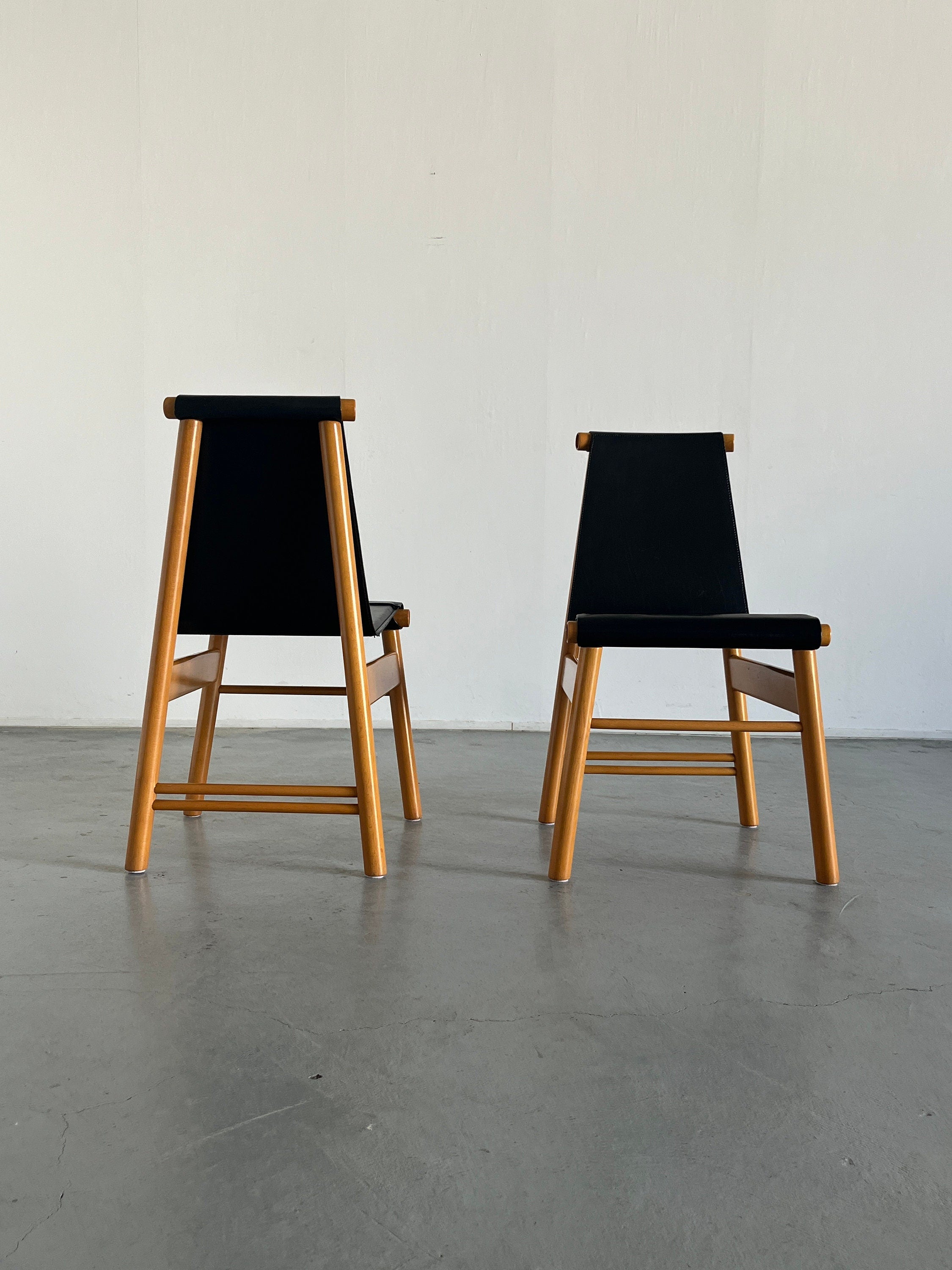 Pair of Sculptural Mid-Century Chairs, Leather and Wood, 1970s Italy