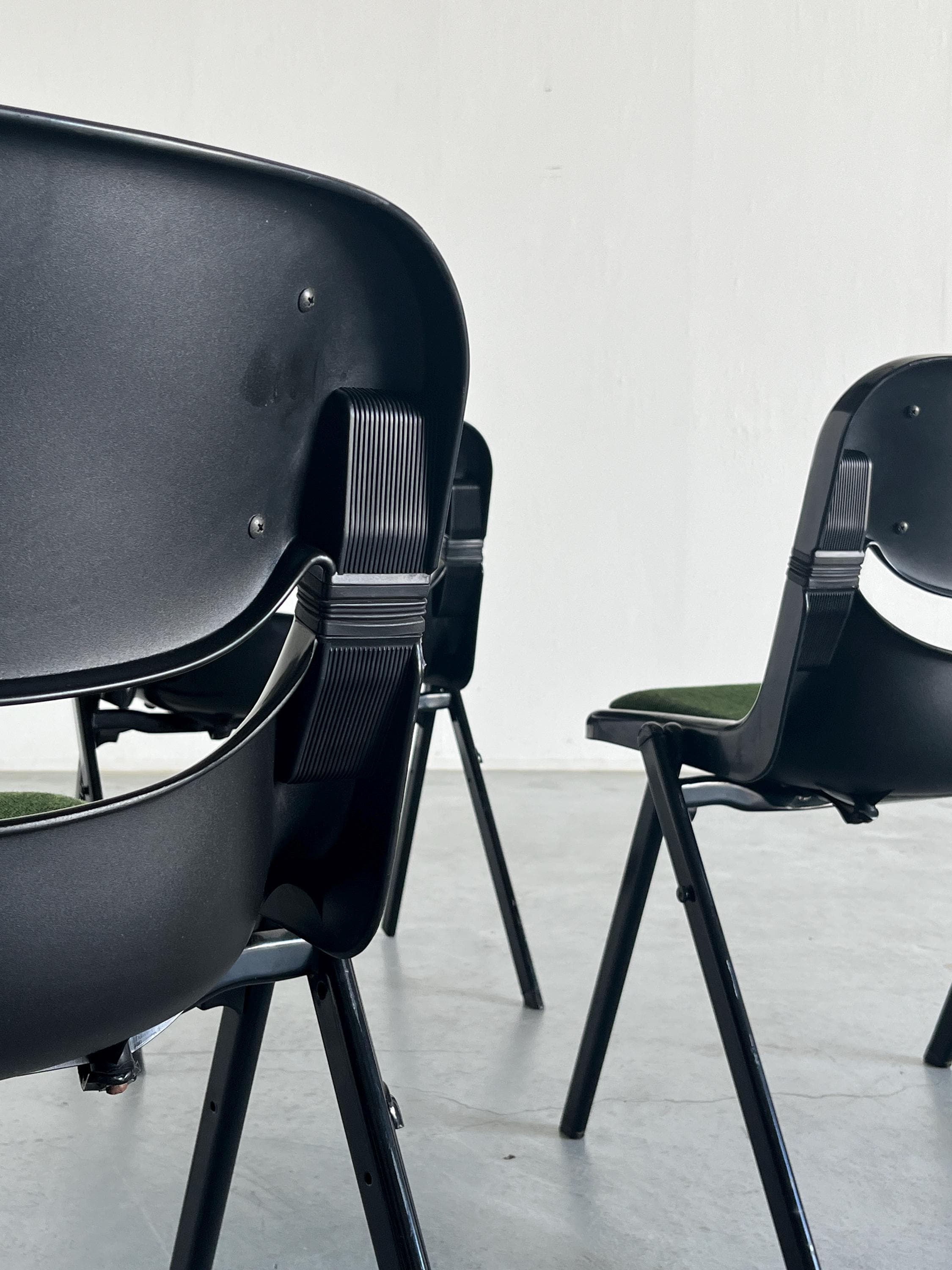 Space Age Desk Chairs by Giancarlo Piretti and Emilio Ambasz for Dorsal