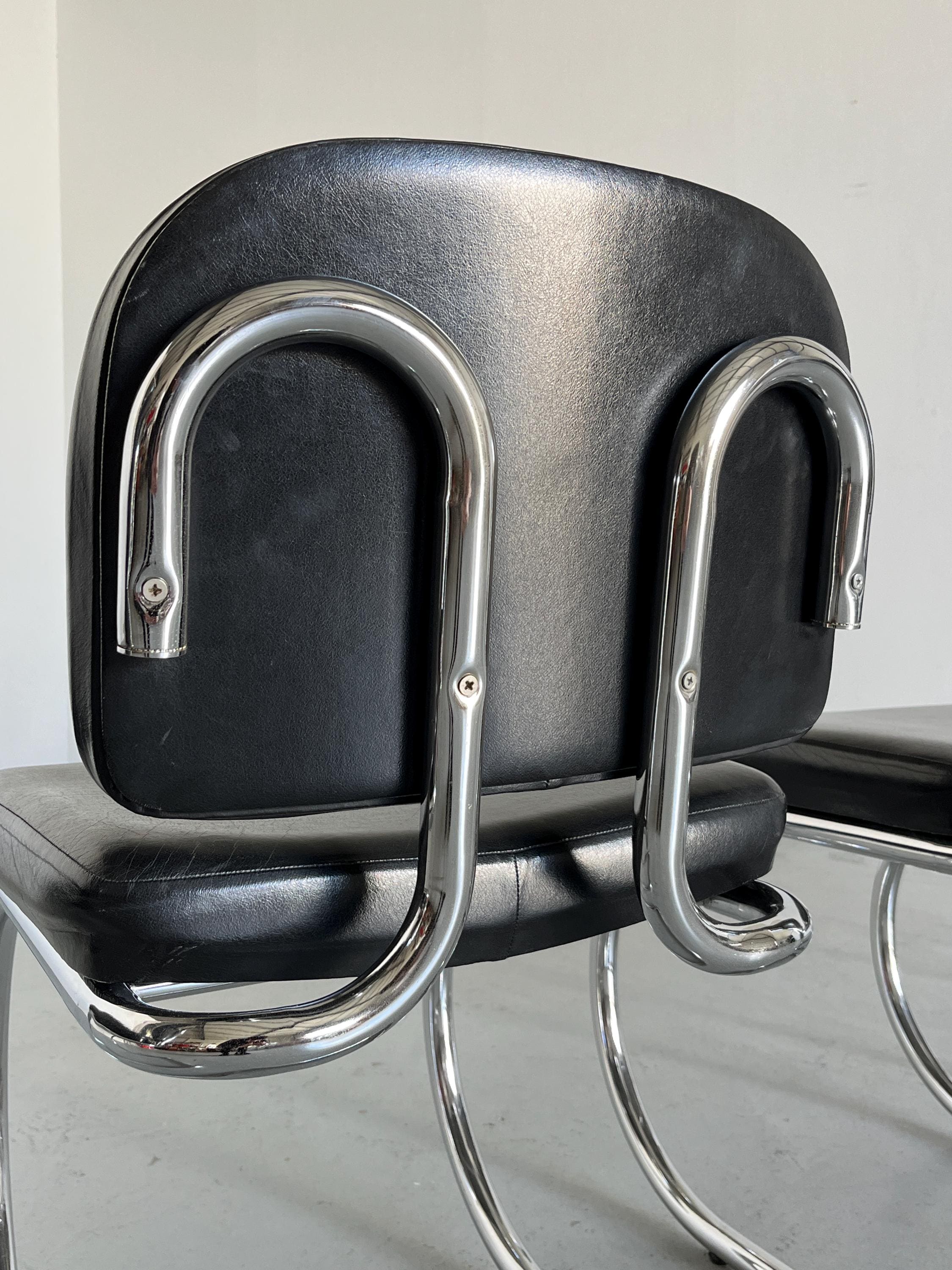 Curved Chrome Steel Cantilever Chairs, 1980s