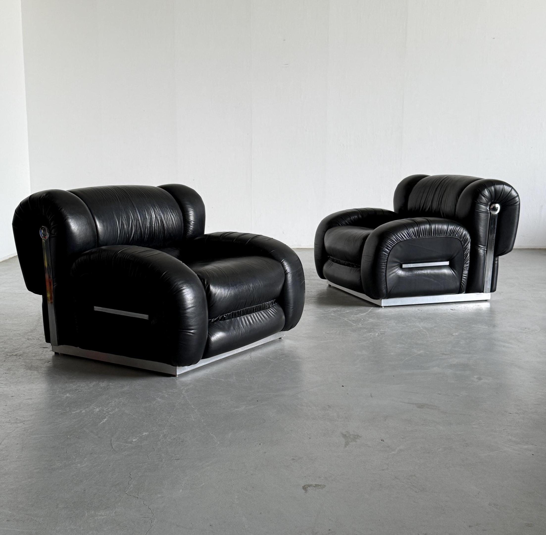 Pair of Italian Space Age Sculptural Cloud Lounge Chairs