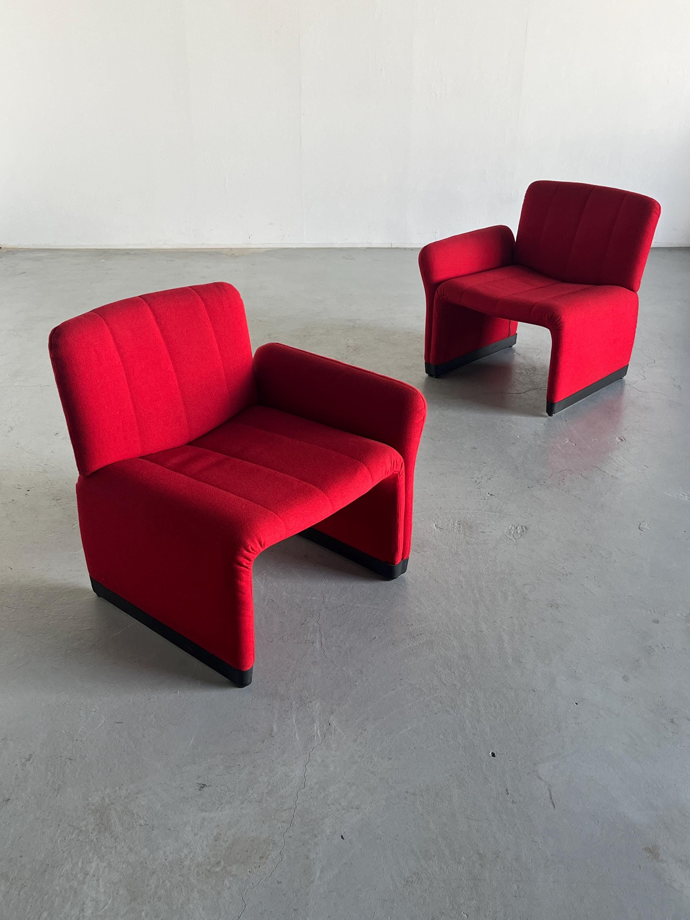 Postmodern Loveseats in Style of Giancarlo Piretti, 1970s