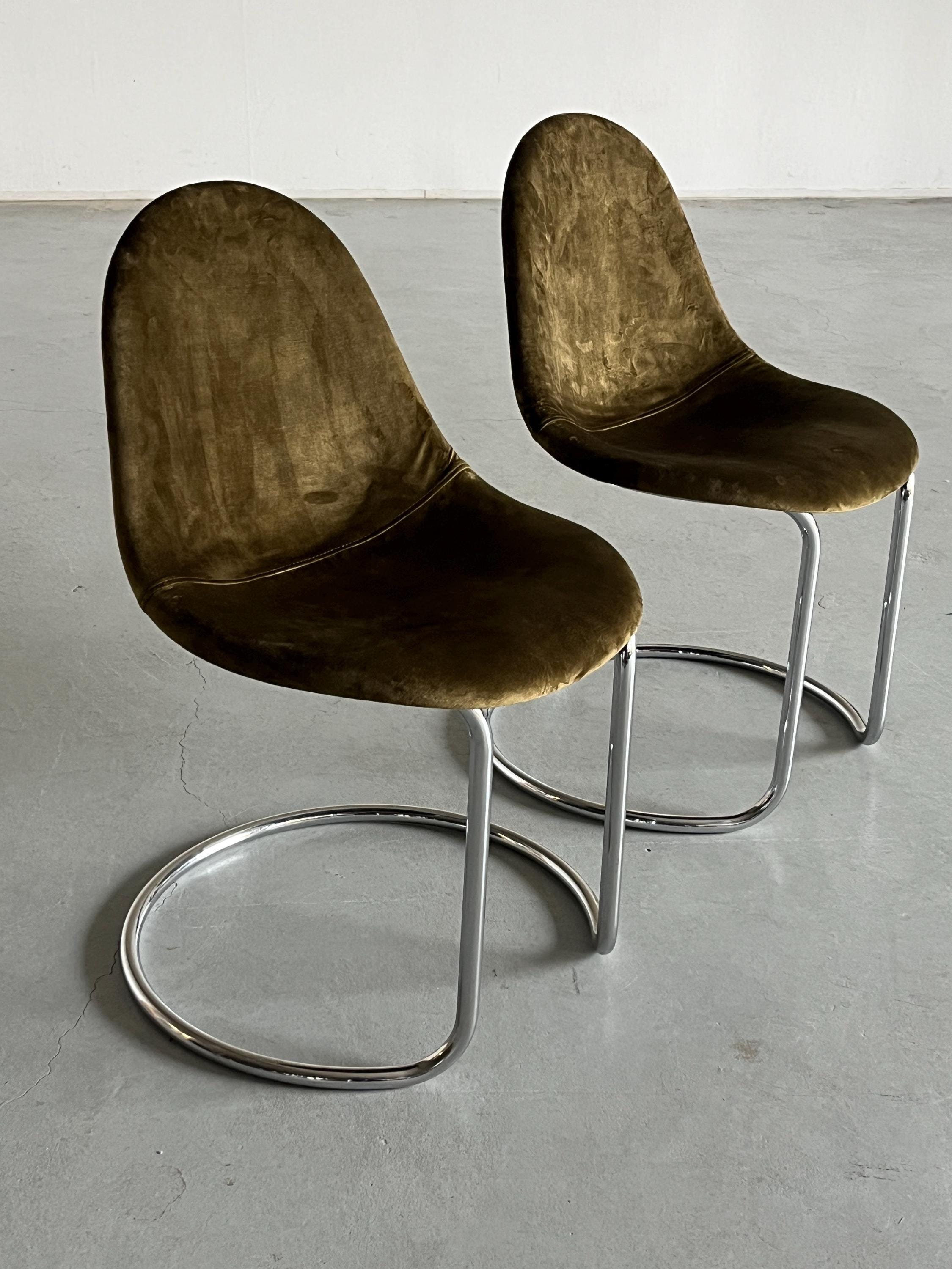 Maia Chairs by Giotto Stoppino For Bernini