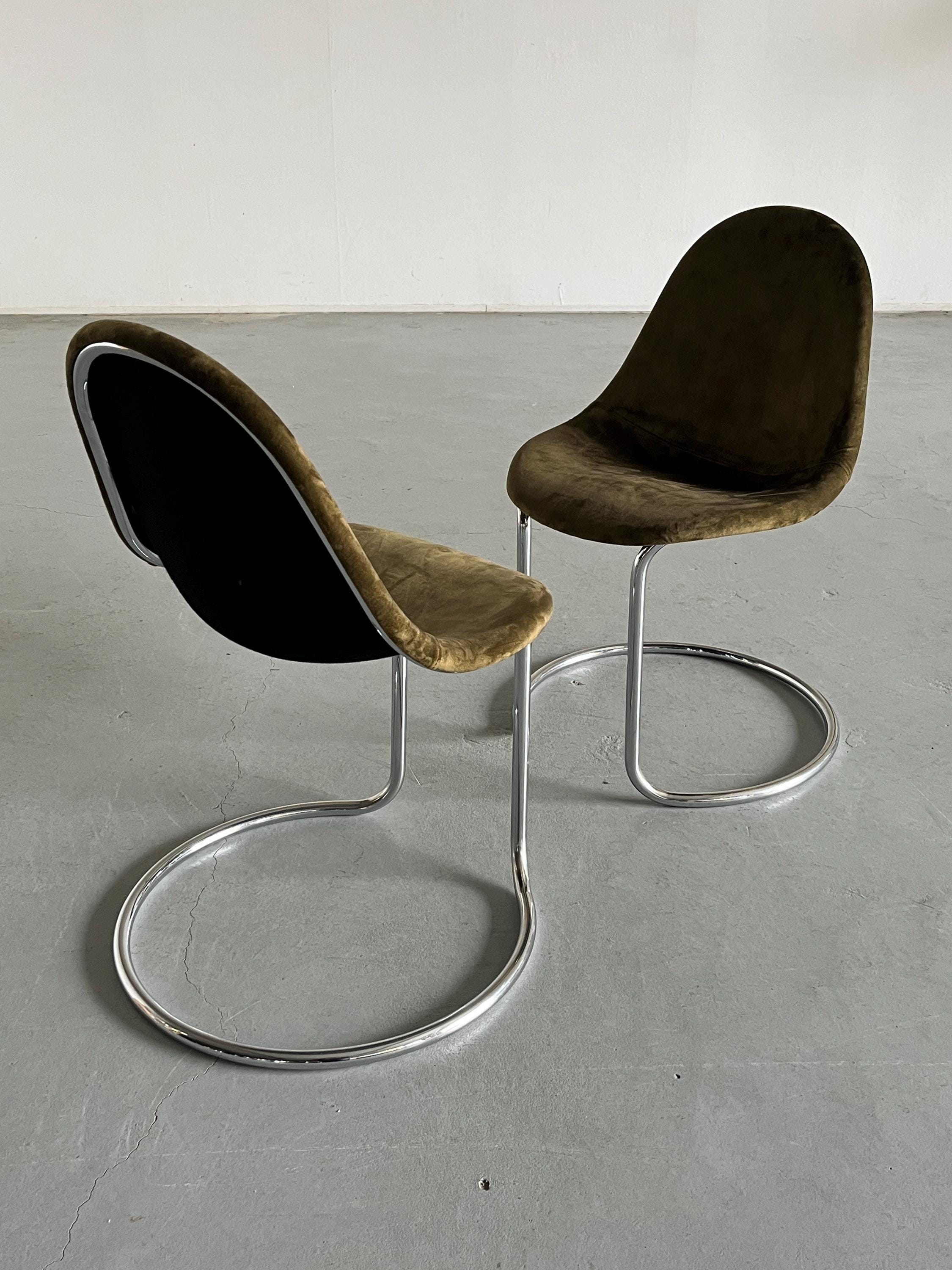 Maia Chairs by Giotto Stoppino For Bernini